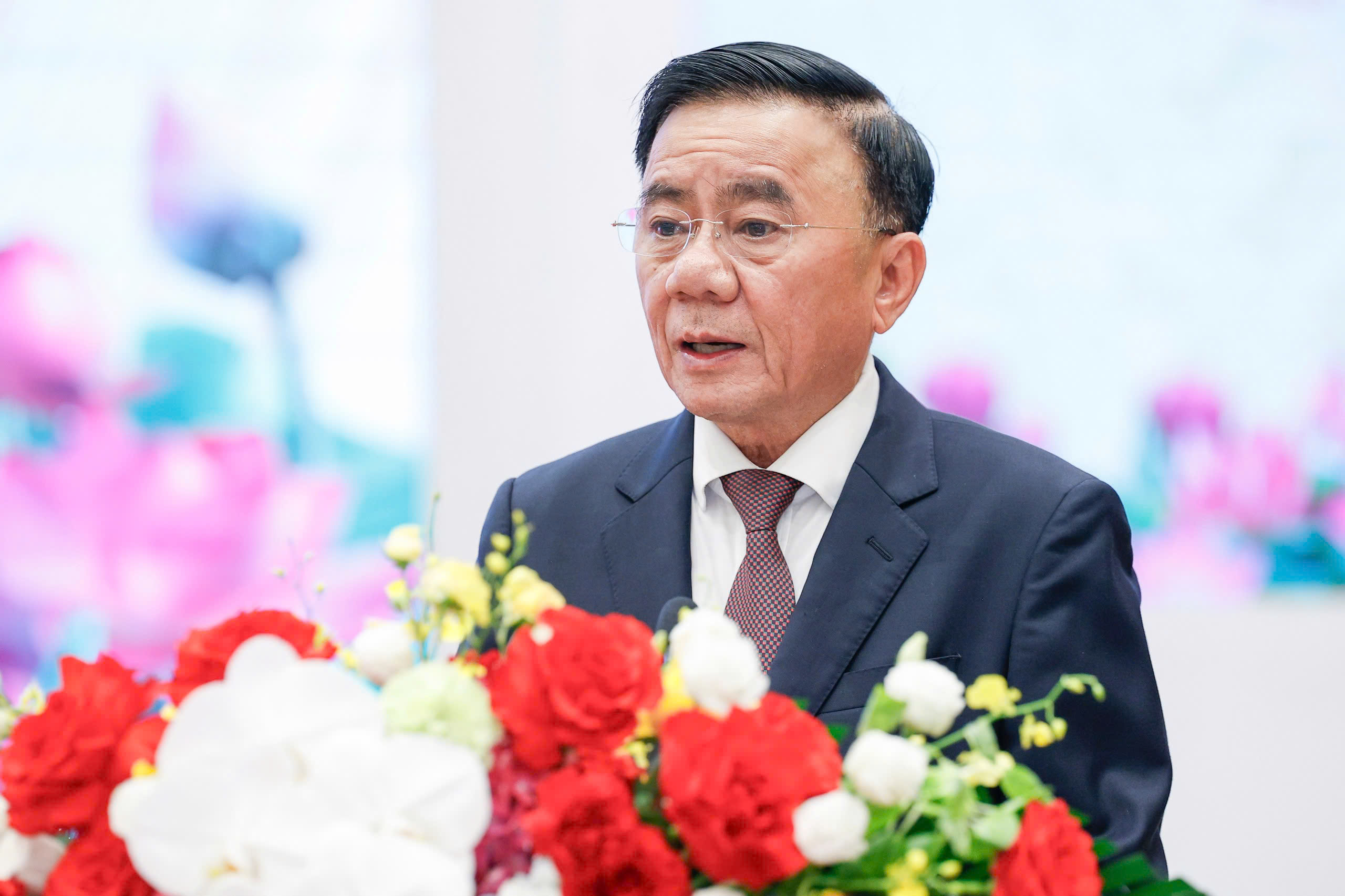 Trần Cẩm Tú nhấn mạnh vai trò báo chí trong kỷ nguyên mới đồng hành cùng dân tộc - Ảnh 2.
