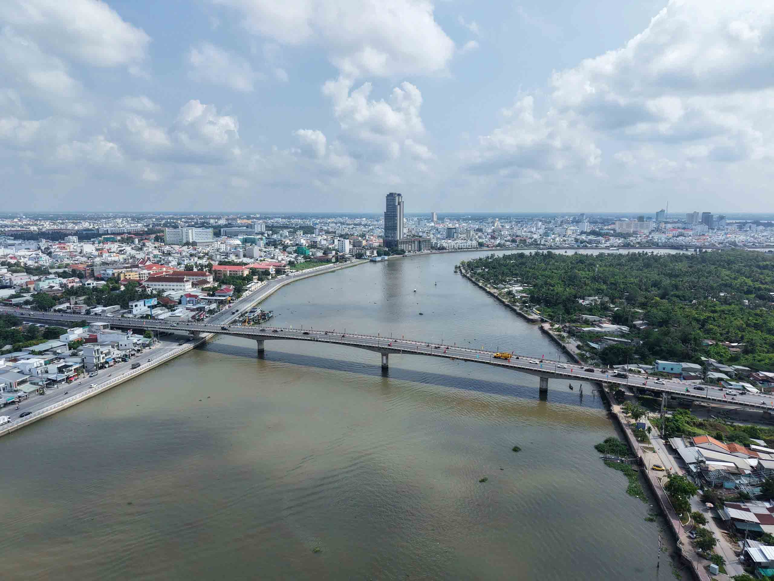 Vì sao dự án “nghìn tỉ” đã xong, Cần Thơ vẫn ngập nặng ? - Ảnh 1.