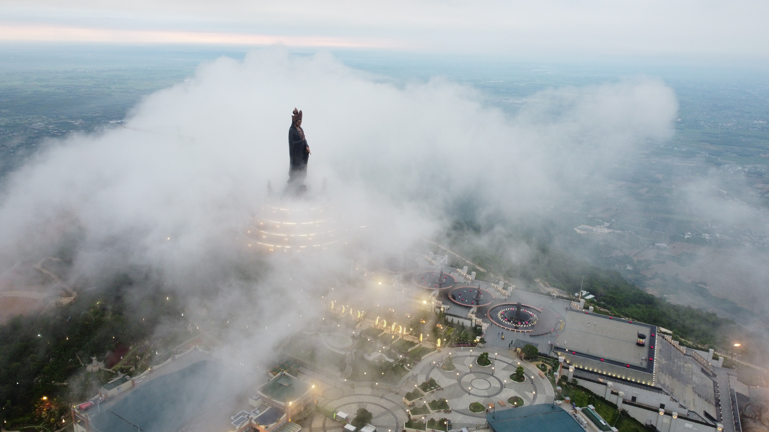 Tây Ninh: Sức bật mạnh mẽ từ văn hóa, thể thao, du lịch sau mùa lễ lớn - Ảnh 2.