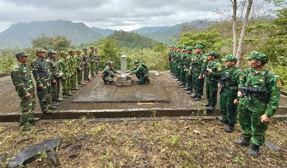 Kỷ niệm 70 năm thành lập đồn biên phòng đầu tiên giới tuyến phía tây Quảng Trị- Ảnh 3. Kỷ niệm 70 năm thành lập đồn biên phòng đầu tiên giới tuyến phía tây Quảng Trị- Ảnh 3.