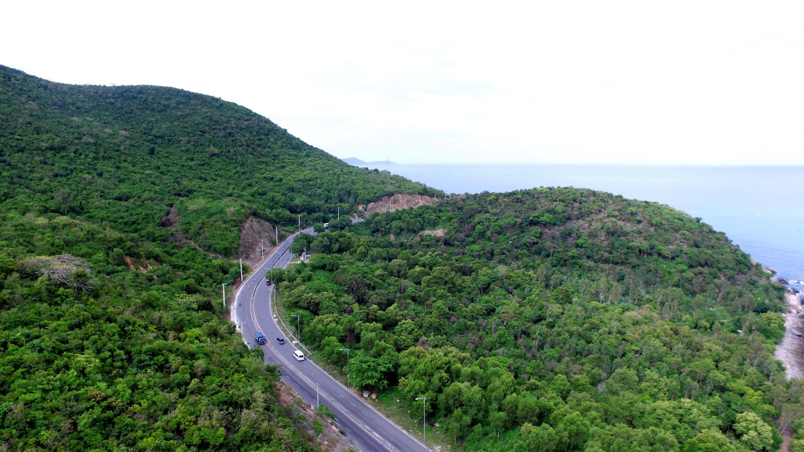 Chọn nhà thầu khảo sát xây hầm qua núi Cù Hin nối Nha Trang – Cam Lâm  - Ảnh 1.