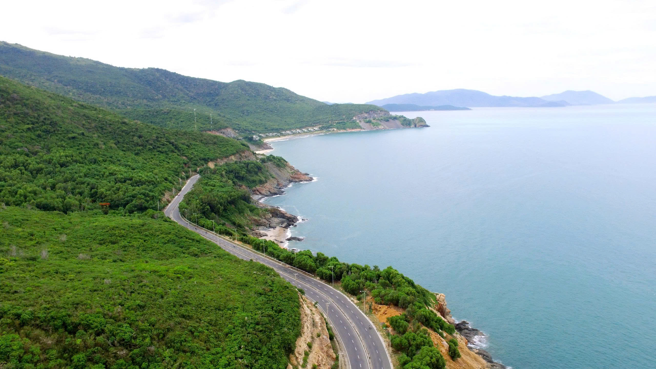 Chọn nhà thầu khảo sát xây hầm qua núi Cù Hin nối Nha Trang – Cam Lâm  - Ảnh 2.