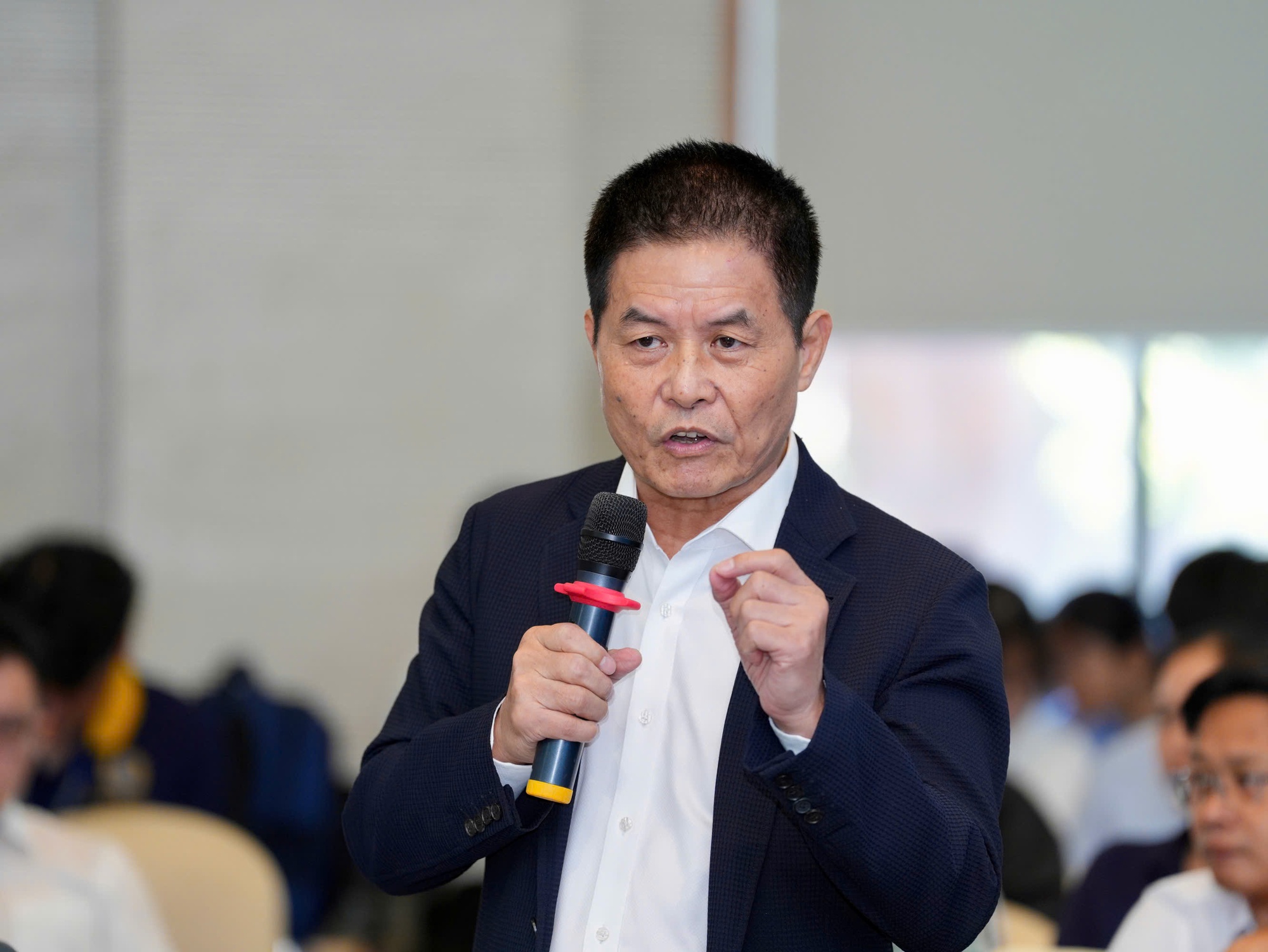 Nhà nước phải là bệ đỡ cho doanh nghiệp   - Ảnh 1.