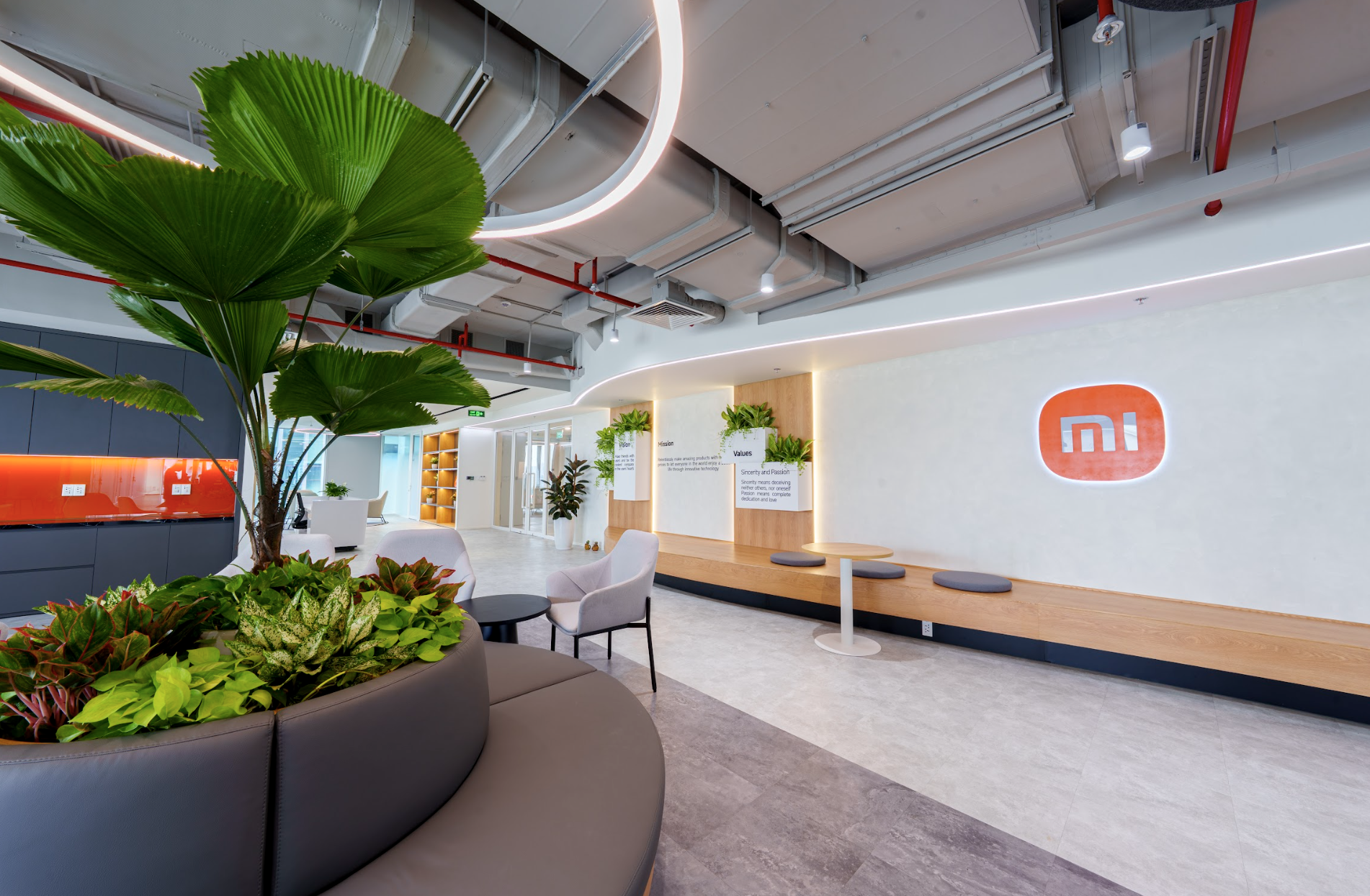 Xiaomi Việt Nam khai trương văn phòng mới tại TP . HCM với không gian làm việc hiện đại - Ảnh 1. Xiaomi Việt Nam khai trương văn phòng mới tại TP . HCM với không gian làm việc hiện đại - Ảnh 1.