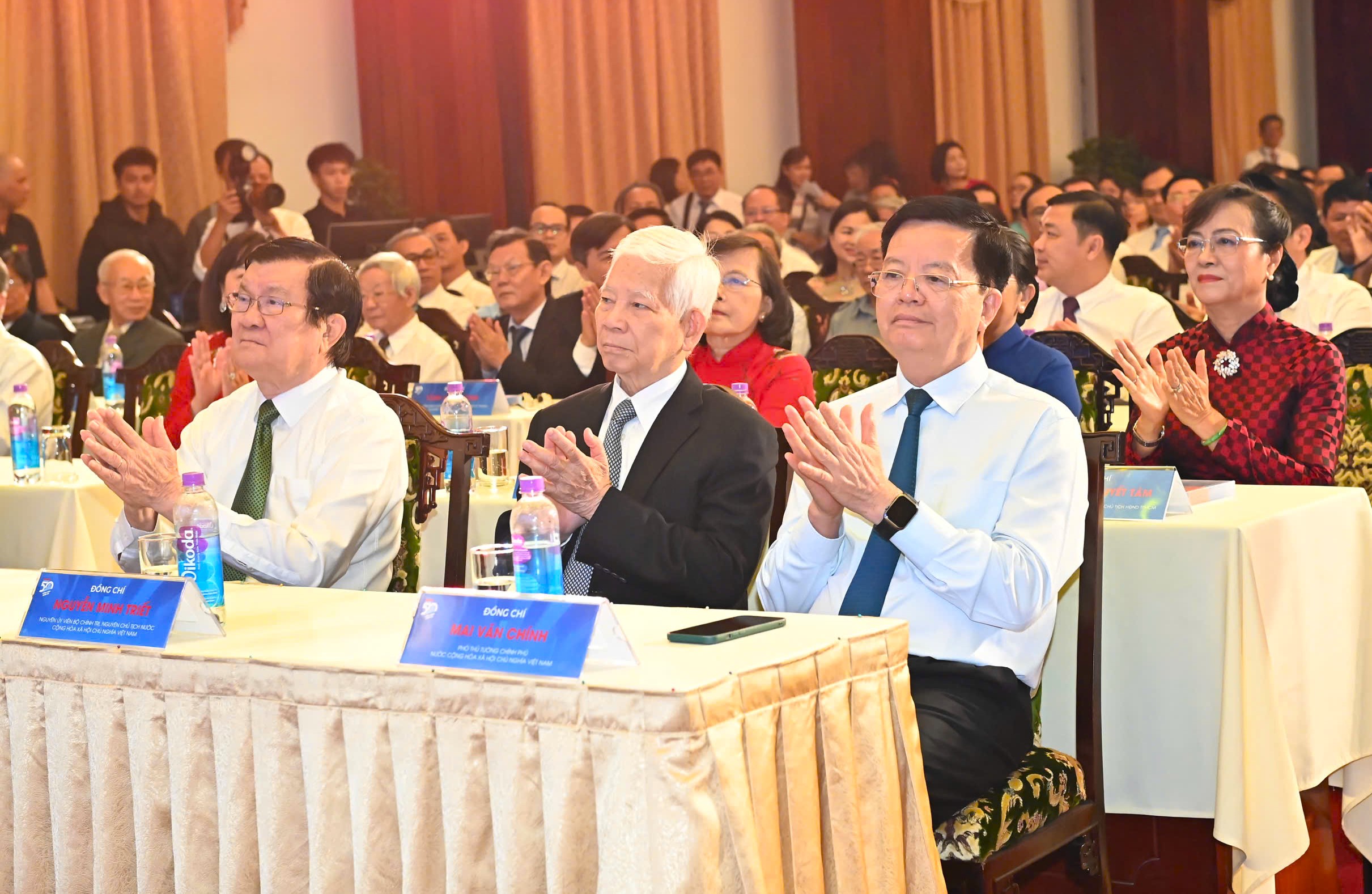 Báo Sài Gòn Giải Phóng kỷ niệm 50 năm ra số đầu tiên- Ảnh 1. Báo Sài Gòn Giải Phóng kỷ niệm 50 năm ra số đầu tiên- Ảnh 1.