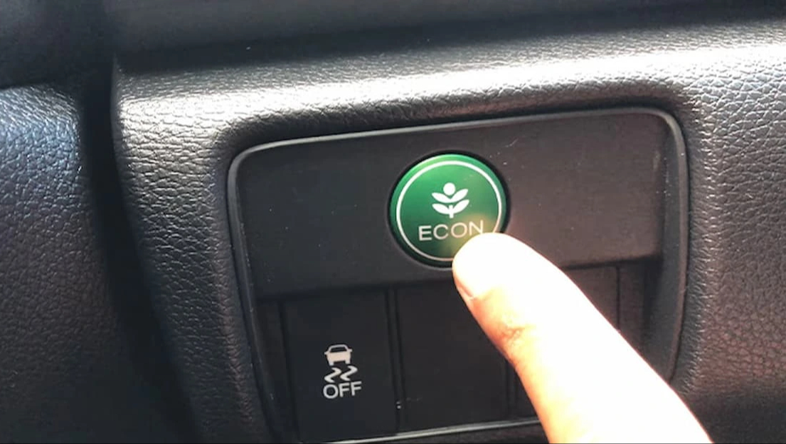 Sử dụng chế độ ECO thế nào cho phù hợp khi lái ô tô đường dài?