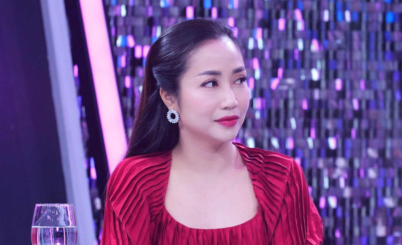 Ốc Thanh Vân tiết lộ nguyên tắc ngầm với chồng trong chuyện dạy con - Ảnh 1.
