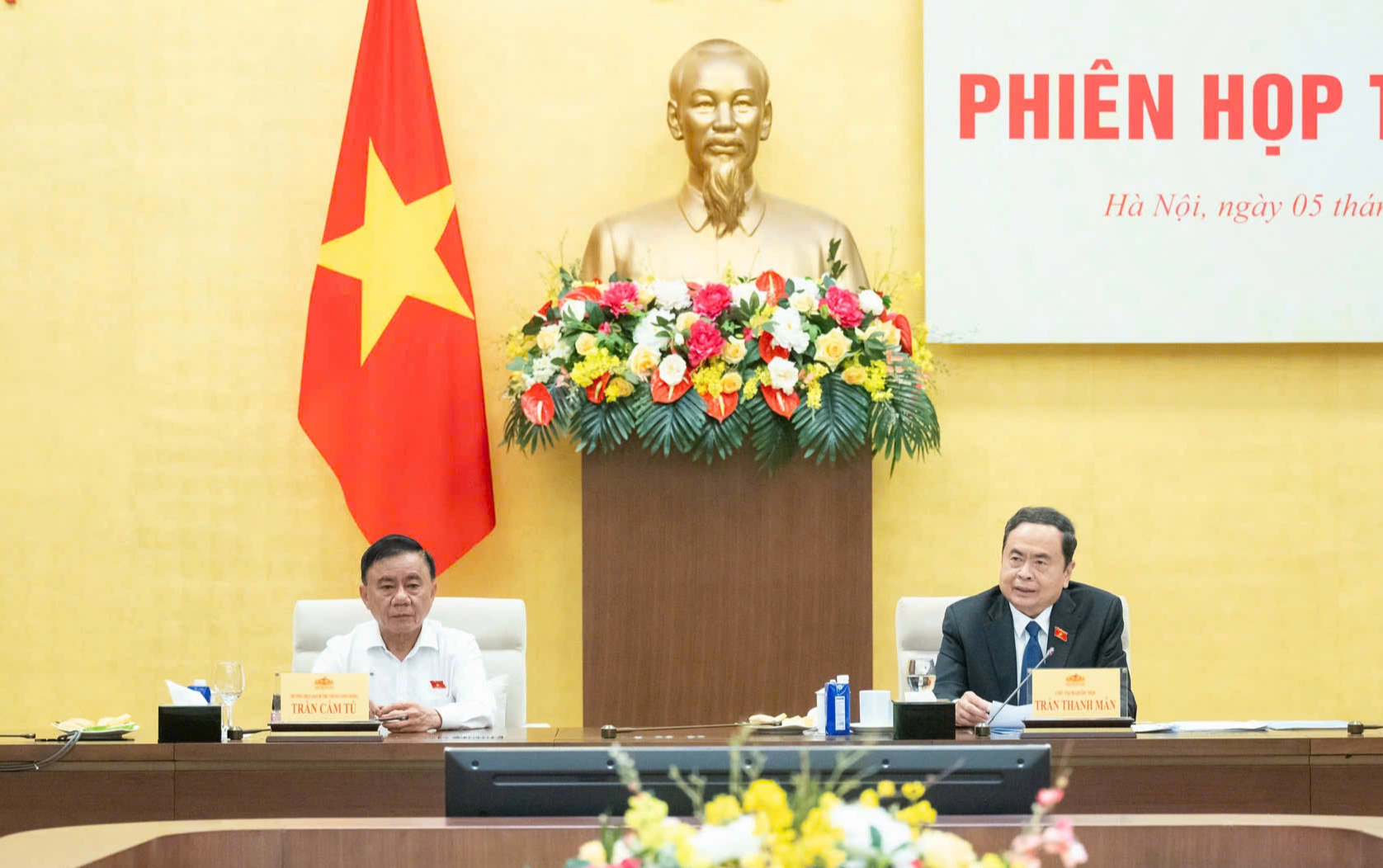 Lấy ý kiến nhân dân góp ý sửa đổi Hiến pháp từ ngày 6.5 - Ảnh 1.