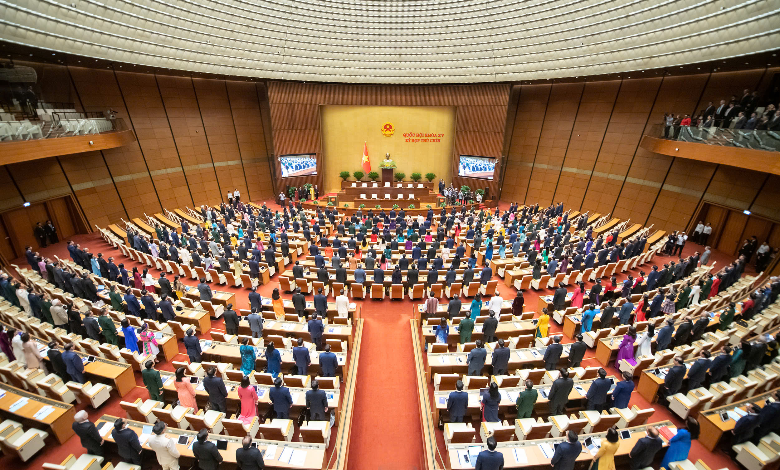 Chủ tịch Quốc hội: 'Kỳ họp lịch sử, thực hiện đột phá thể chế' - Ảnh 3.