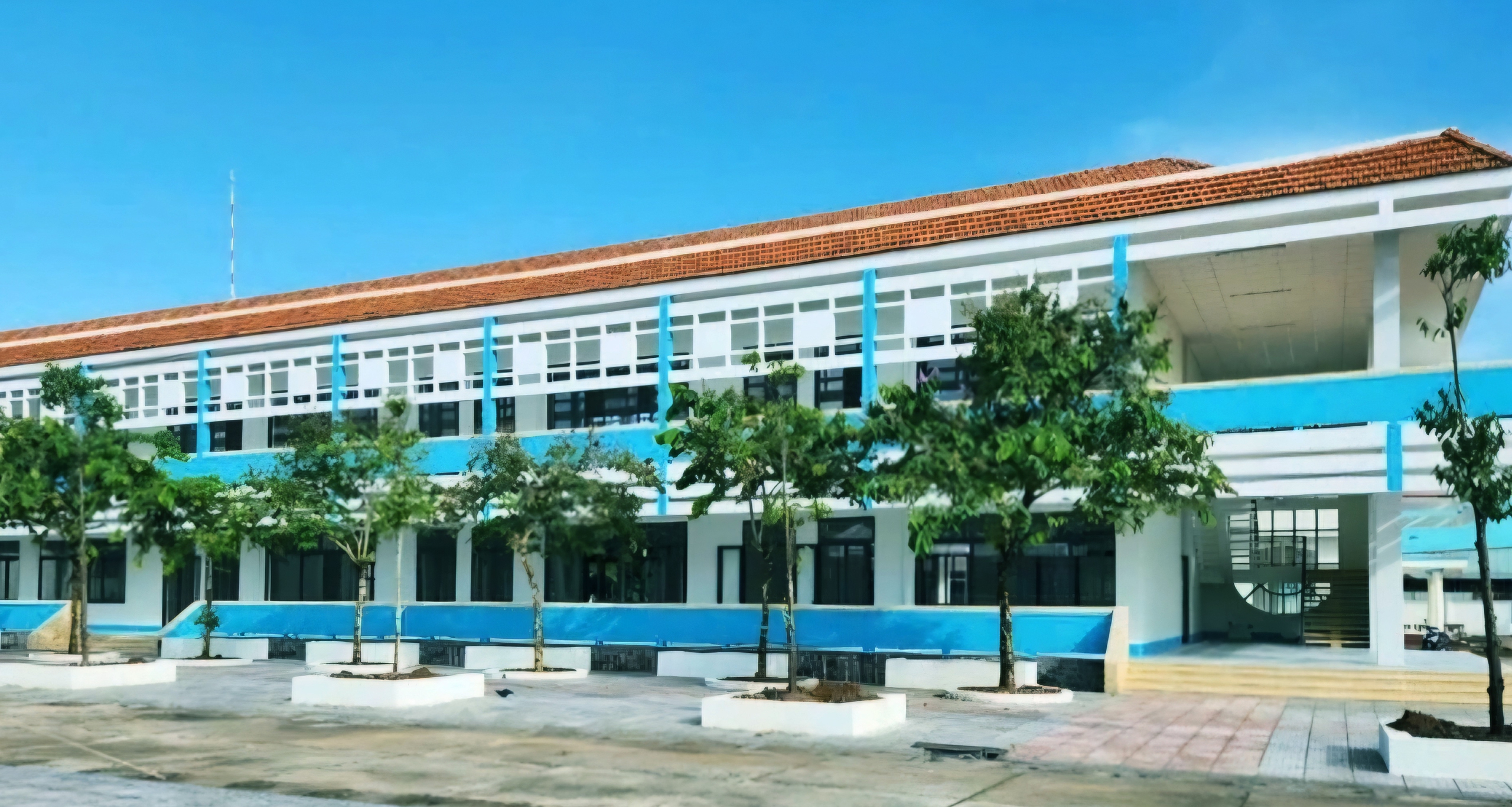 - Image 1. - Ảnh 1.