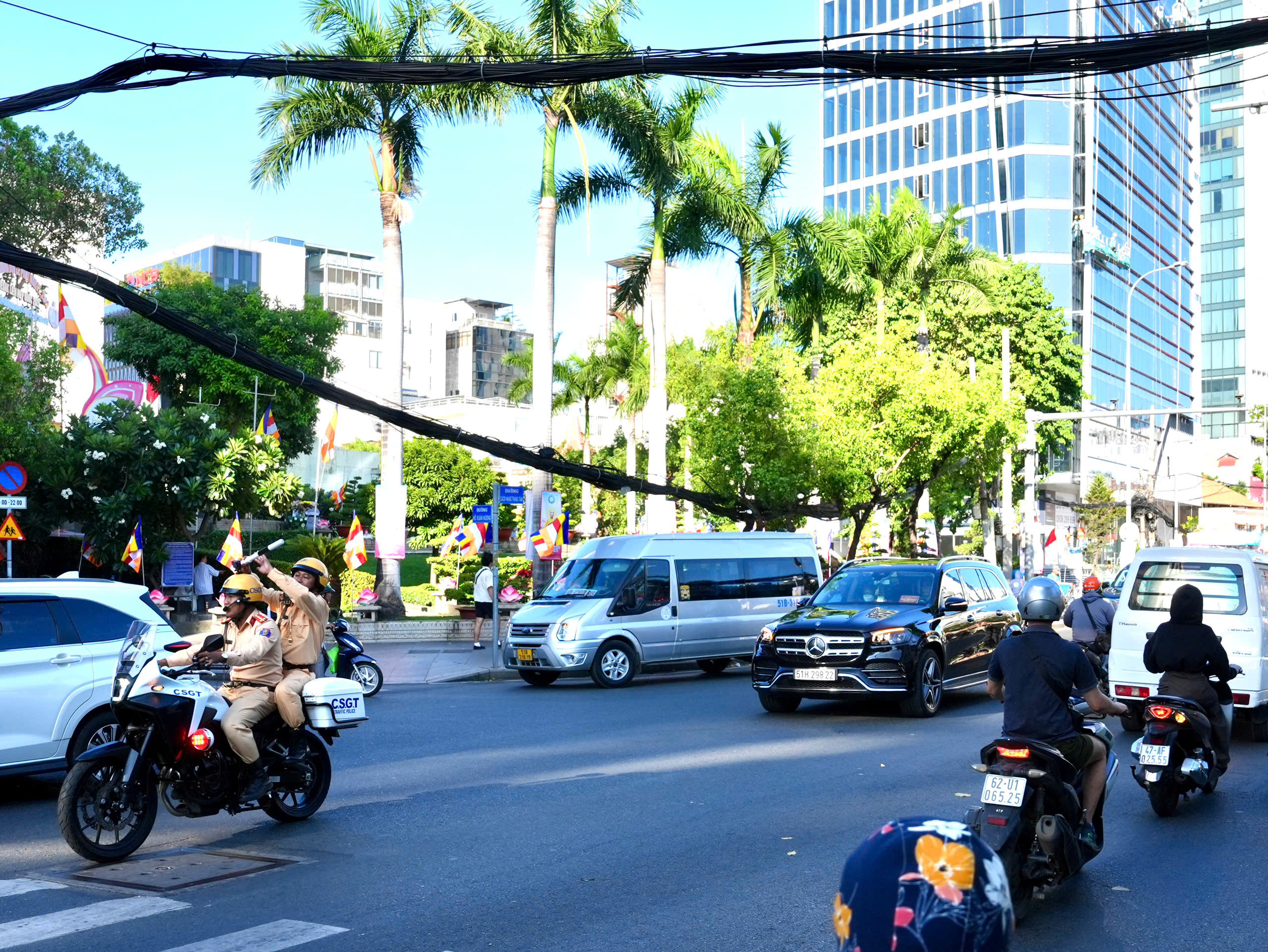 Xá lợi trái tim Bồ tát Thích Quảng Đức được cung rước về Việt Nam Quốc Tự- Ảnh 4.