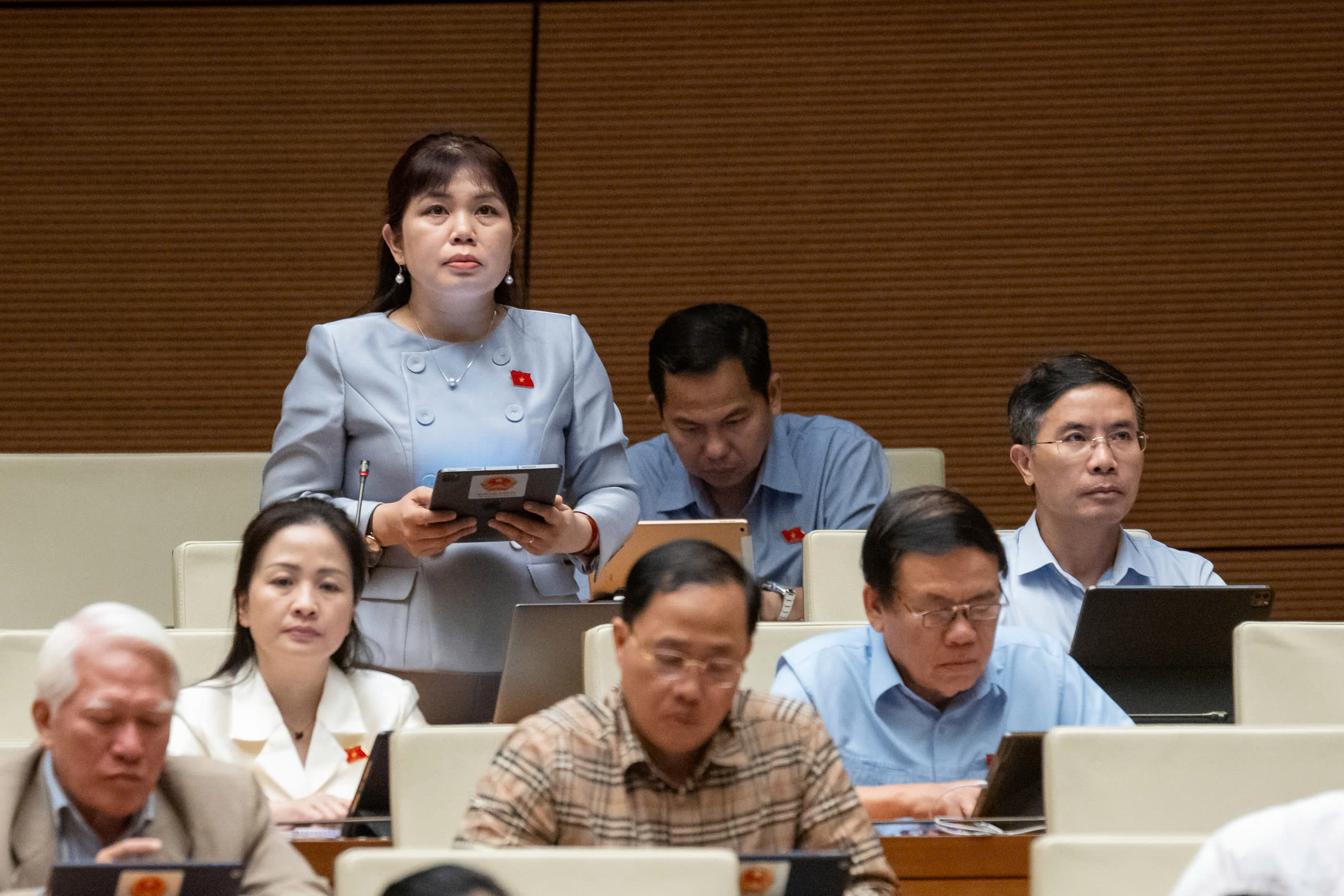Đề xuất luật hóa chỉ đạo của Tổng Bí thư về mời ca sĩ, nghệ sĩ dạy học Đề xuất luật hóa chỉ đạo của Tổng Bí thư về mời ca sĩ, nghệ sĩ dạy học