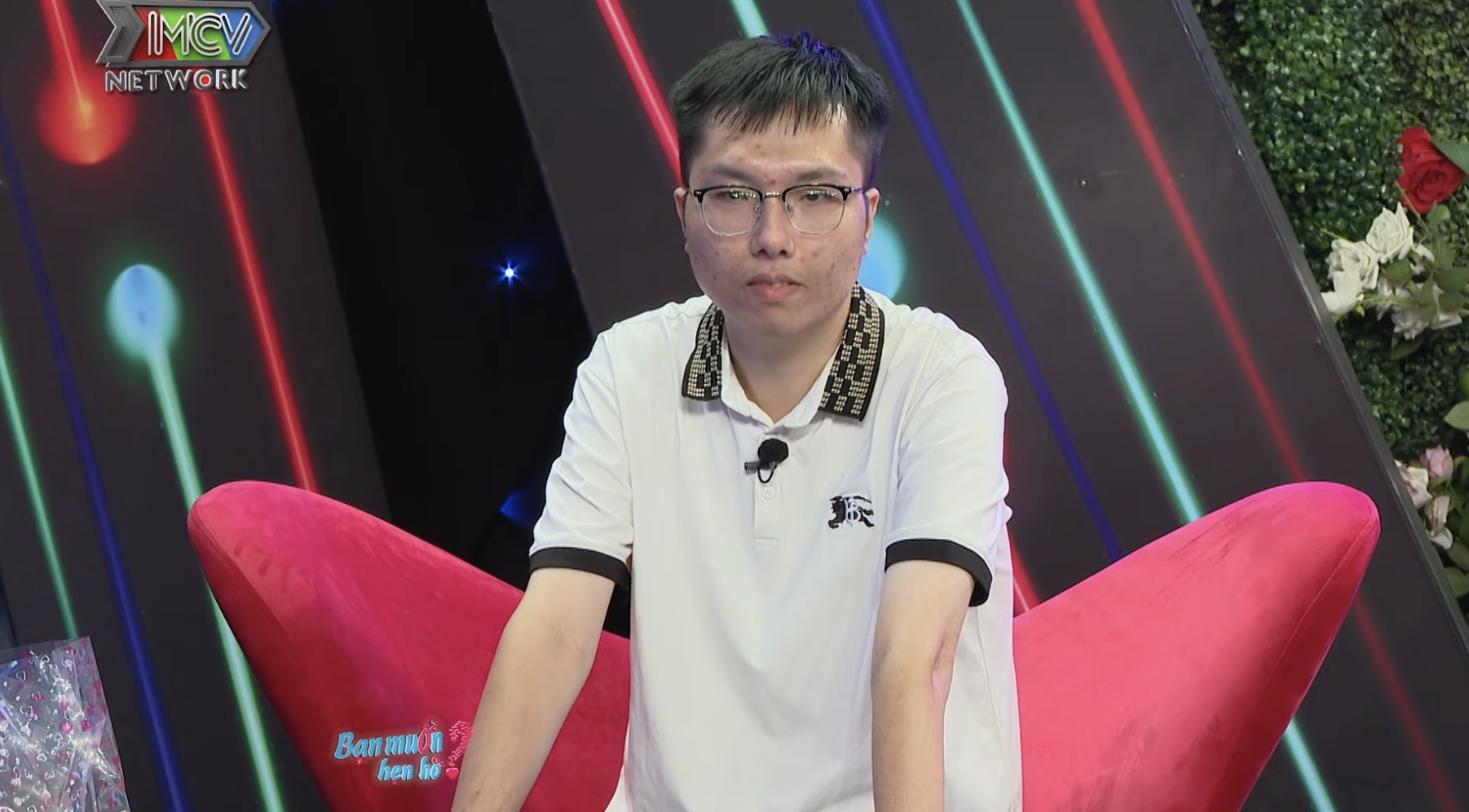 Chàng trai nhút nhát chinh phục nữ nhân viên văn phòng trên show hẹn hò - Ảnh 2. Chàng trai nhút nhát chinh phục nữ nhân viên văn phòng trên show hẹn hò - Ảnh 2.
