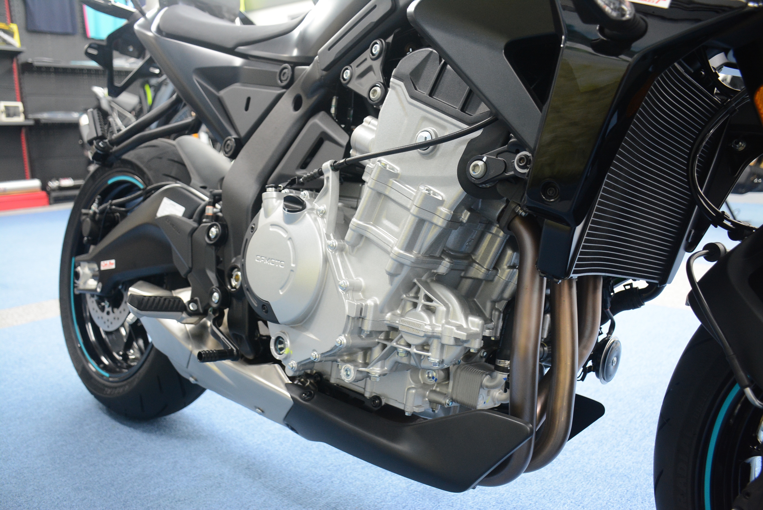 CFMoto 675NK ra mắt tại Việt Nam , thách thức Honda CB650R Trong phân khúc naked bike - Ảnh 10. CFMoto 675NK ra mắt tại Việt Nam , thách thức Honda CB650R Trong phân khúc naked bike - Ảnh 10.