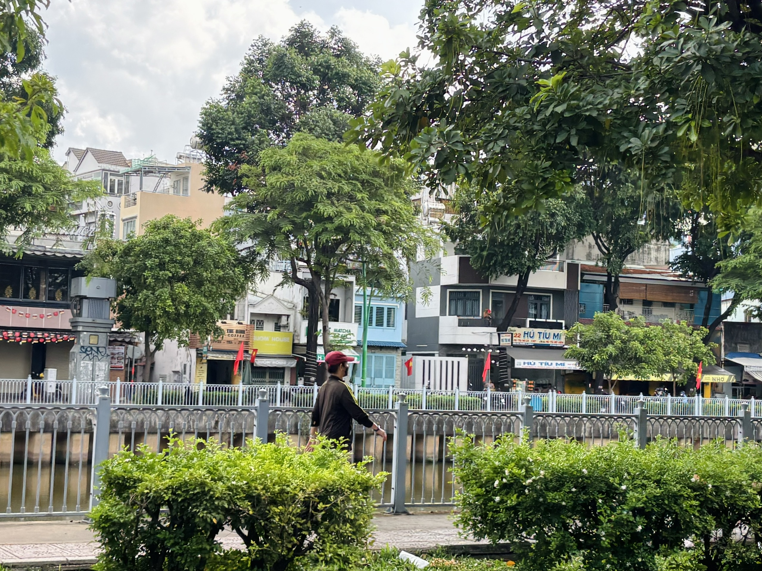 Sống ở TP.HCM: Đường Trường Sa, Hoàng Sa ‘sinh đôi’ giữa lòng thành phố- Ảnh 5. Sống ở TP.HCM: Đường Trường Sa, Hoàng Sa ‘sinh đôi’ giữa lòng thành phố- Ảnh 5.