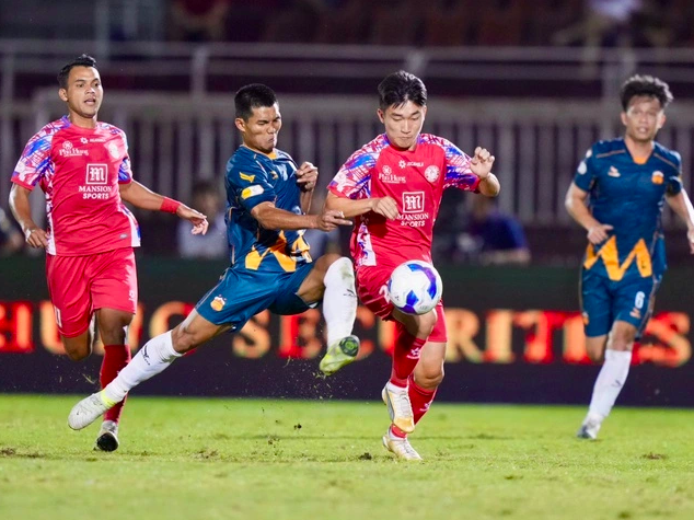 HAGL nắm vận mệnh… ngôi vô địch V-League, sẽ an phận trụ hạng hay quyết chơi đến cùng? HAGL nắm vận mệnh… ngôi vô địch V-League, sẽ an phận trụ hạng hay quyết chơi đến cùng?