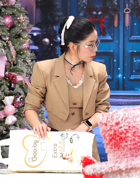 Mẹ bỉm sữa ‘dính đạn’ vì tin review trên mạng Mẹ bỉm sữa ‘dính đạn’ vì tin review trên mạng