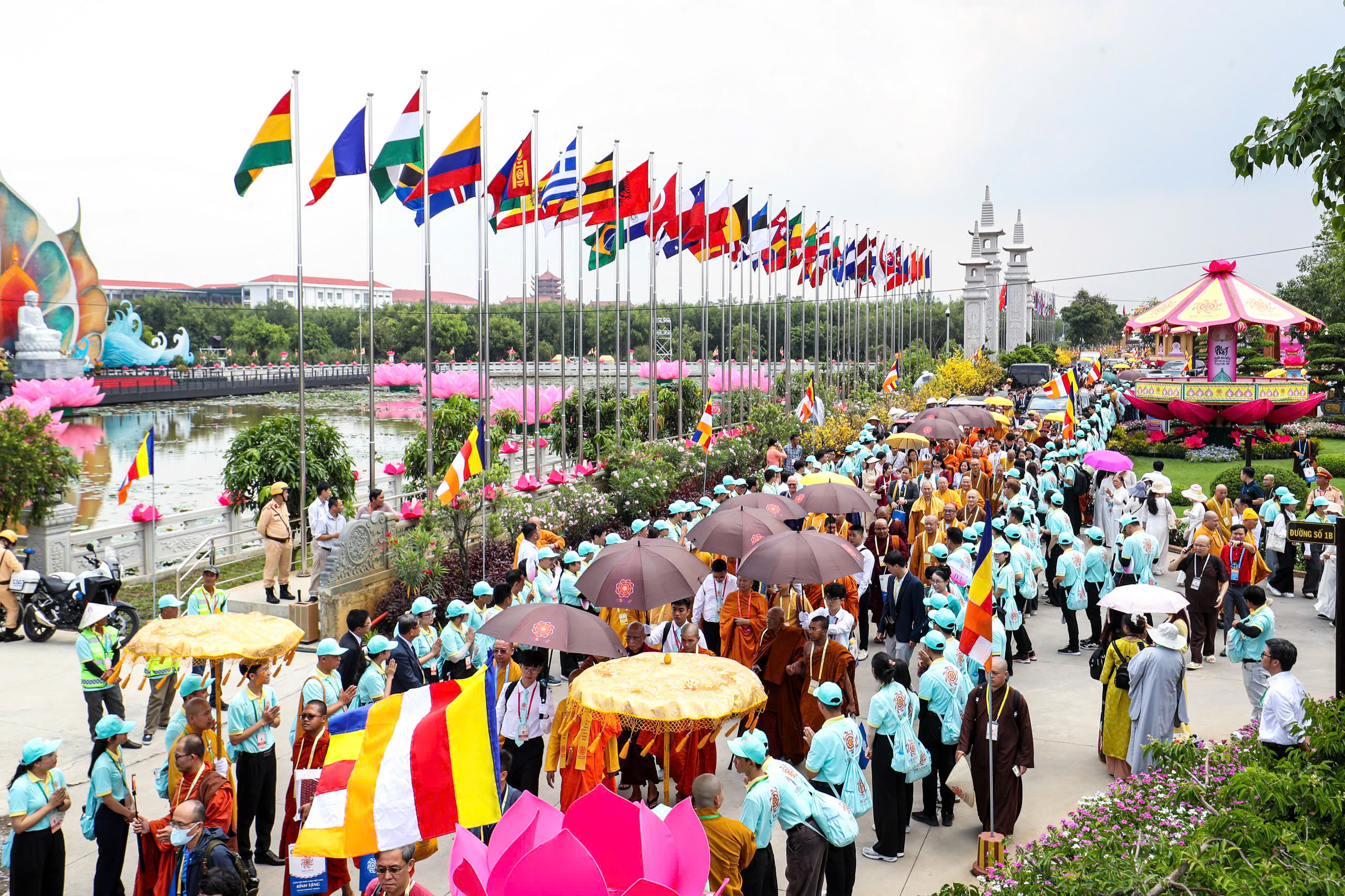 Toàn cảnh Học viện Phật giáo TP.HCM, nơi khai mạc đại lễ Vesak 2025 - Ảnh 11.