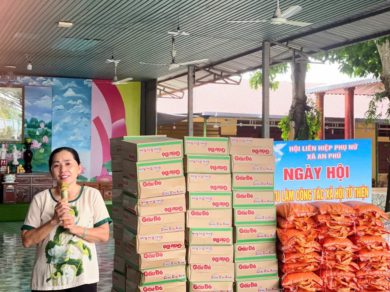 - Foto 2. - Ảnh 2.