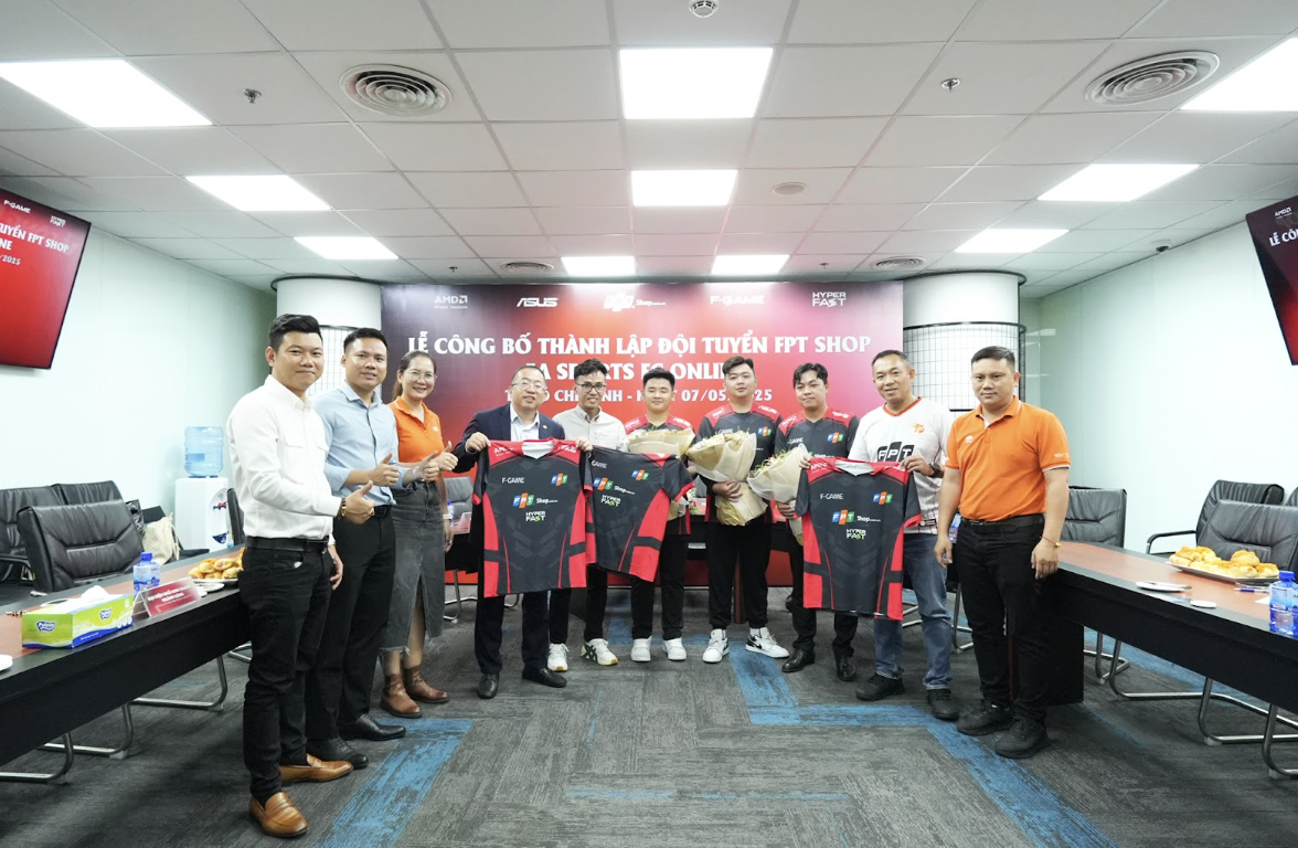 FPT Shop ra mắt đội tuyển eSports chuyên nghiệp - Ảnh 1.