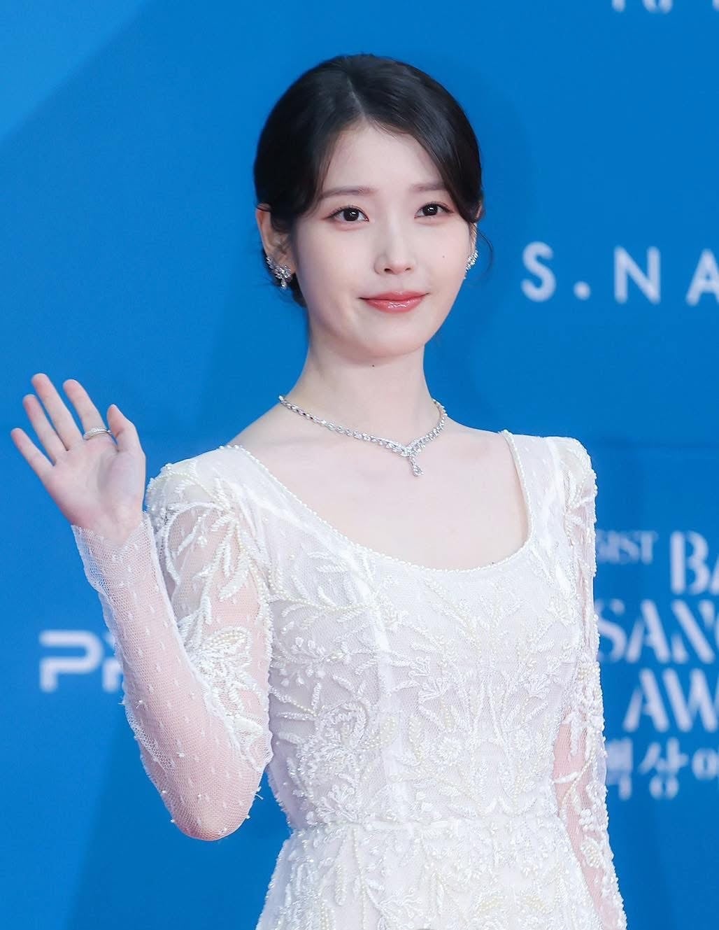 Nhan sắc không tuổi của Song Hye Kyo gây sốt- Ảnh 3. Nhan sắc không tuổi của Song Hye Kyo gây sốt- Ảnh 3.