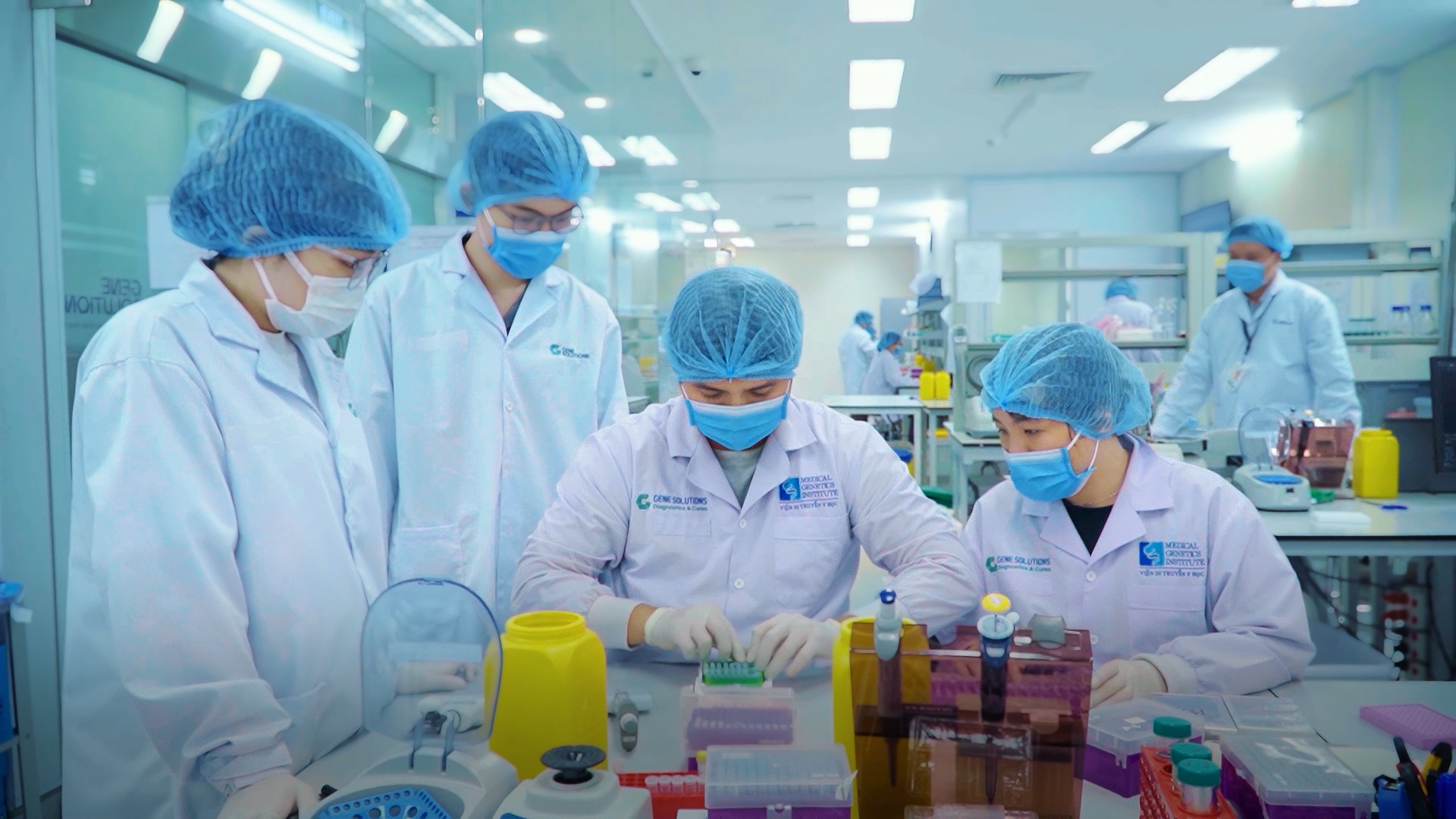 3 chị em – 1 số phận: tuổi thơ và trọn cả đời… sống cùng Thalassemia - Ảnh 4. 3 chị em – 1 số phận: tuổi thơ và trọn cả đời… sống cùng Thalassemia - Ảnh 4.