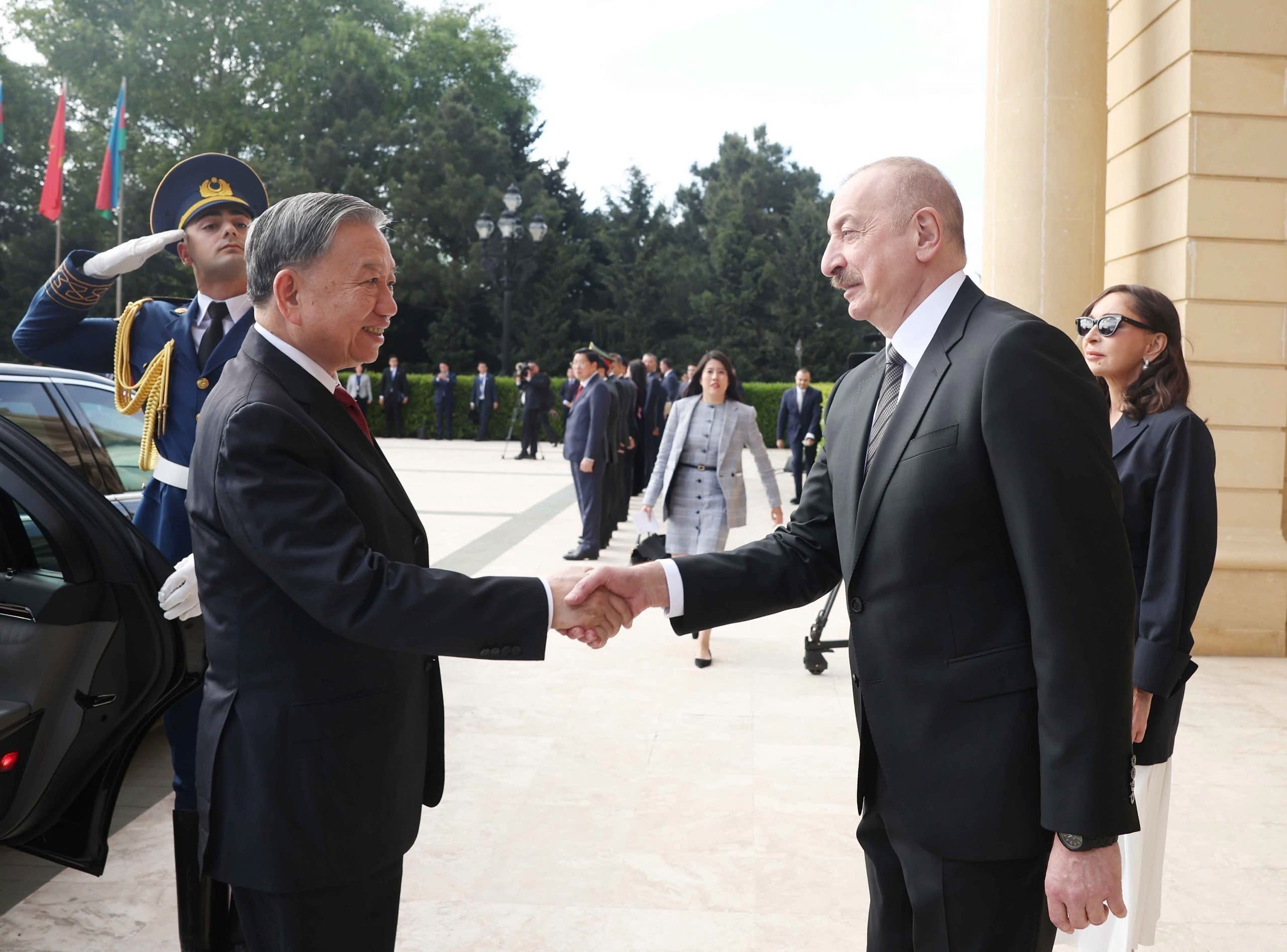 Lễ đón Tổng Bí thư Tô Lâm và phu nhân thăm cấp nhà nước Azerbaijan Lễ đón Tổng Bí thư Tô Lâm và phu nhân thăm cấp nhà nước Azerbaijan