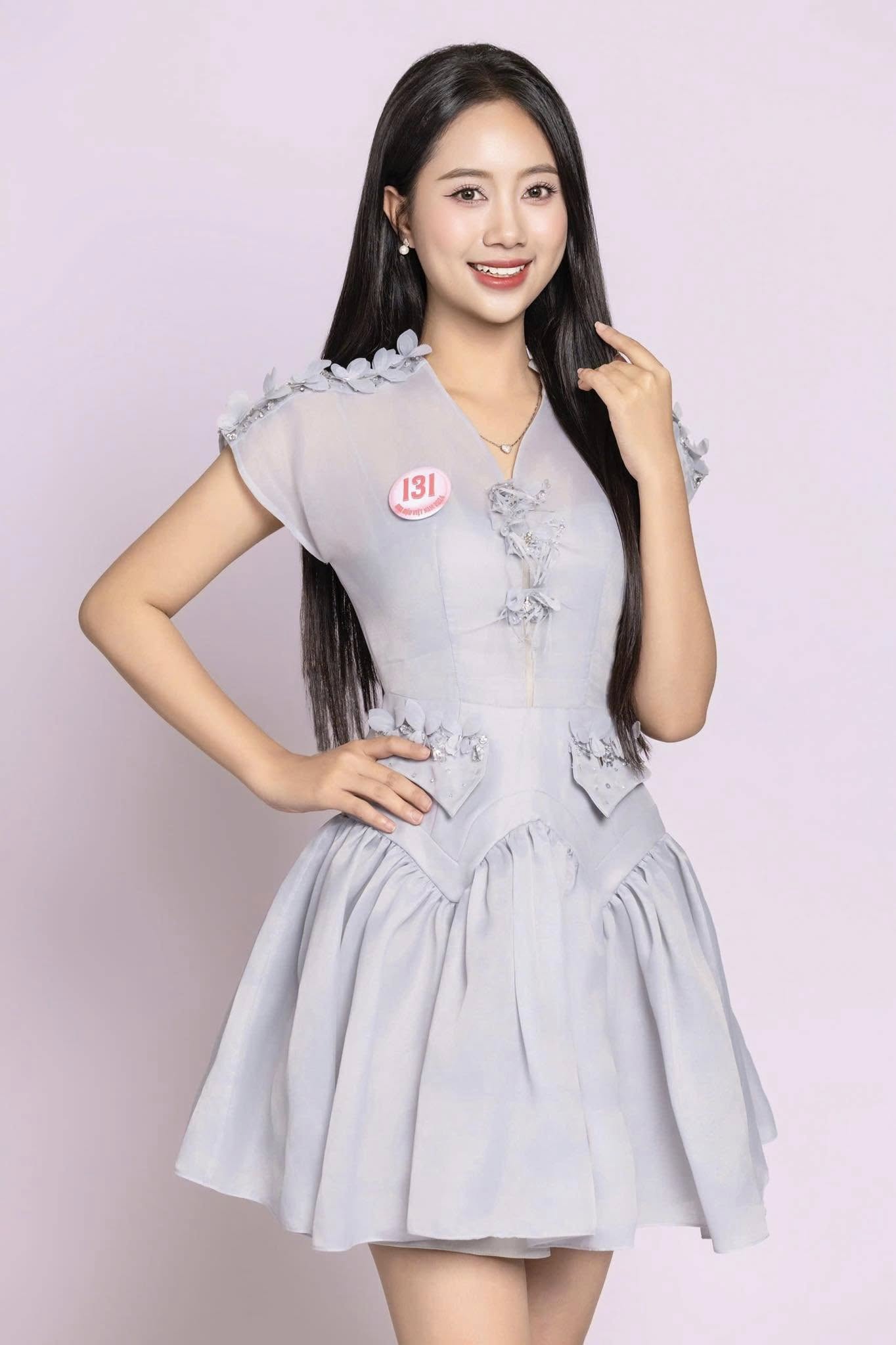Nhan sắc Nguyễn Mai Phương Hoa khôi Dược nổi bật tại Hoa hậu Việt Nam 2024 - Ảnh 2. Nhan sắc Nguyễn Mai Phương Hoa khôi Dược nổi bật tại Hoa hậu Việt Nam 2024 - Ảnh 2.