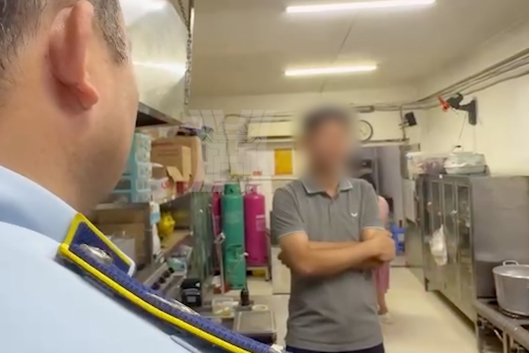 Vụ 'khoe' bộ lòng se điếu dài 40 m: Chủ quán thừa nhận nói sai sự thật- Ảnh 1.