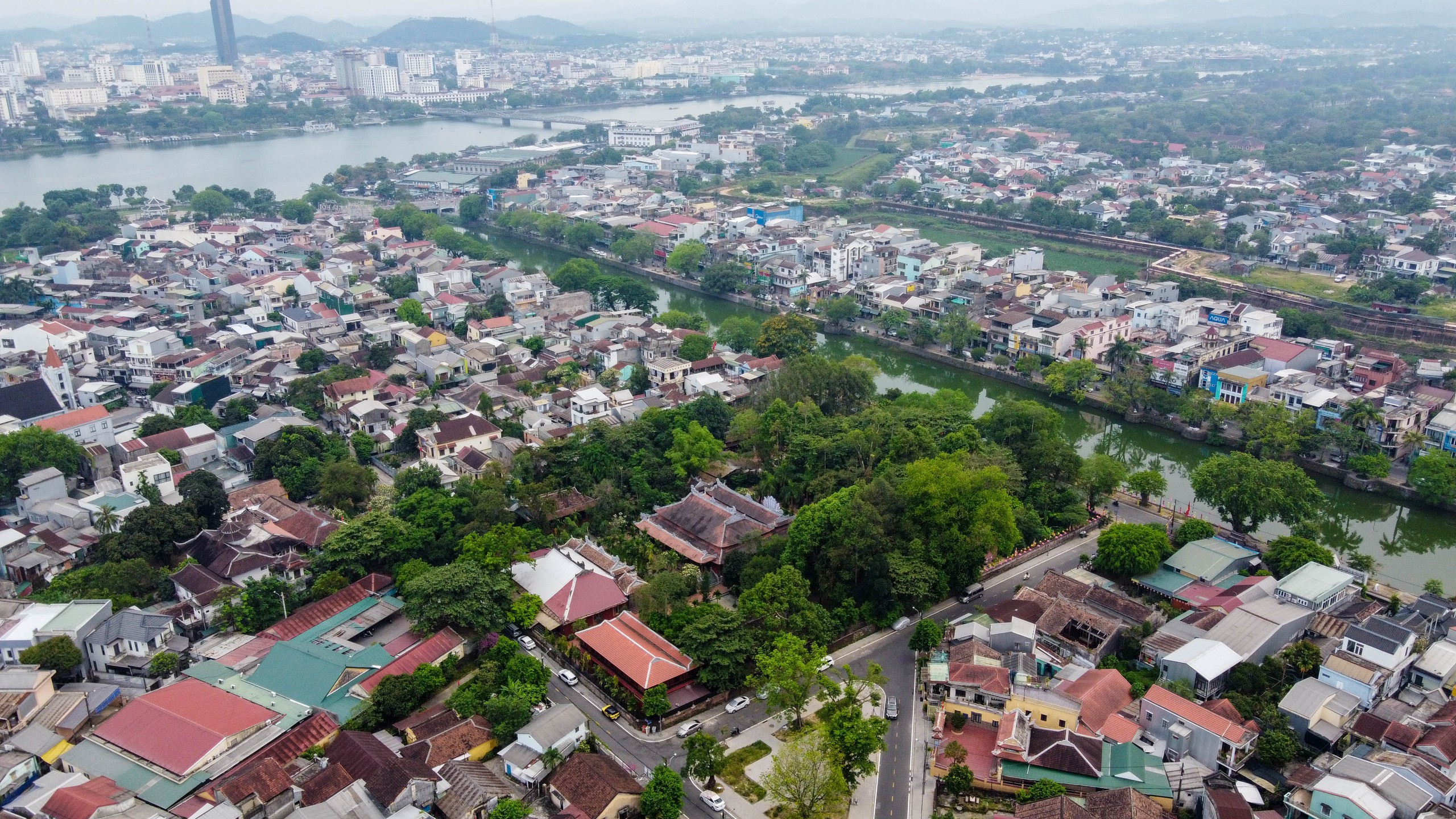 Thăm ngôi cổ tự từ thời triều Nguyễn, có bức tranh tranh 'Long vân khế hội'- Ảnh 3.
