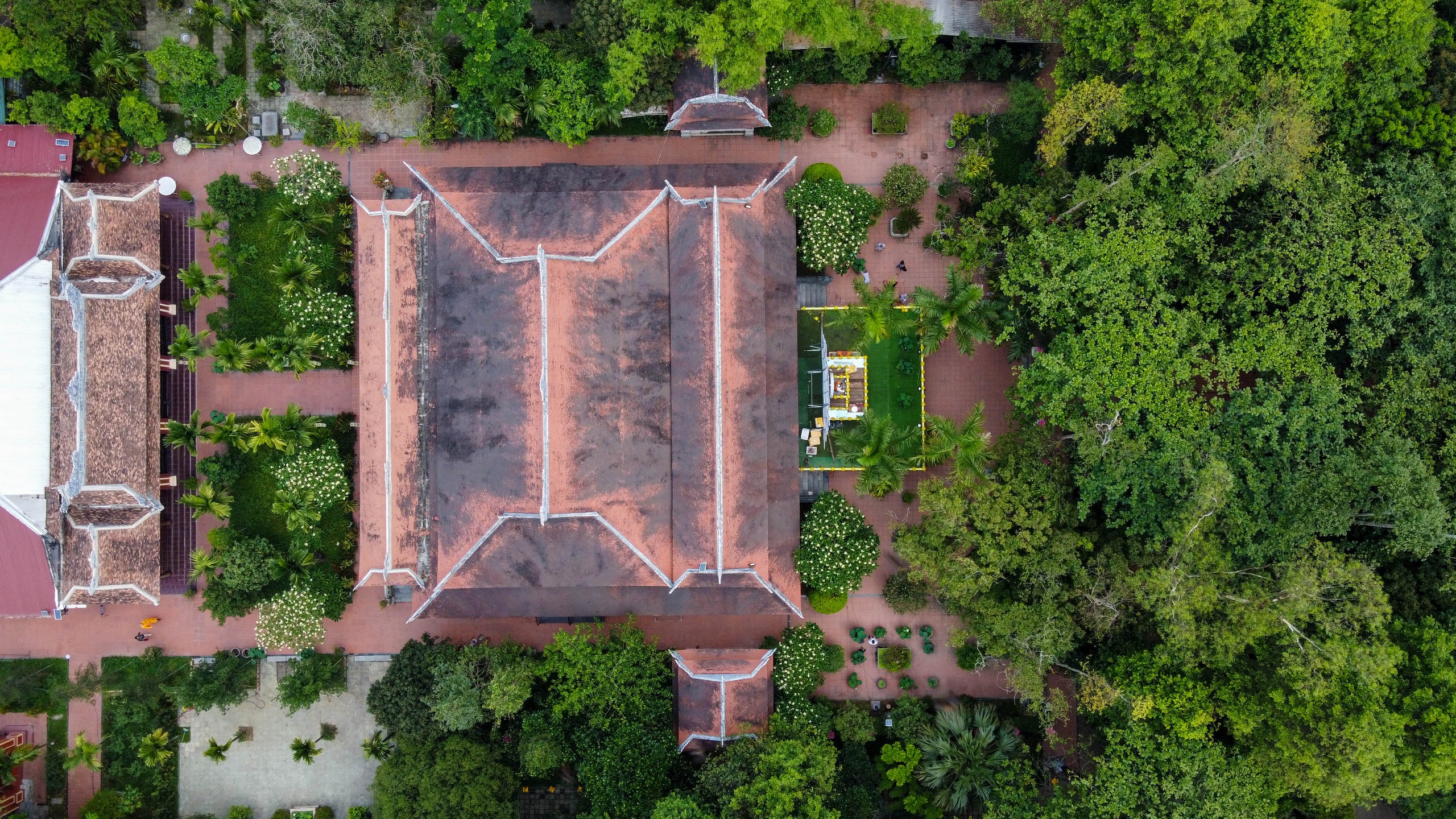 Thăm ngôi cổ tự từ thời triều Nguyễn, có bức tranh tranh 'Long vân khế hội'- Ảnh 2.