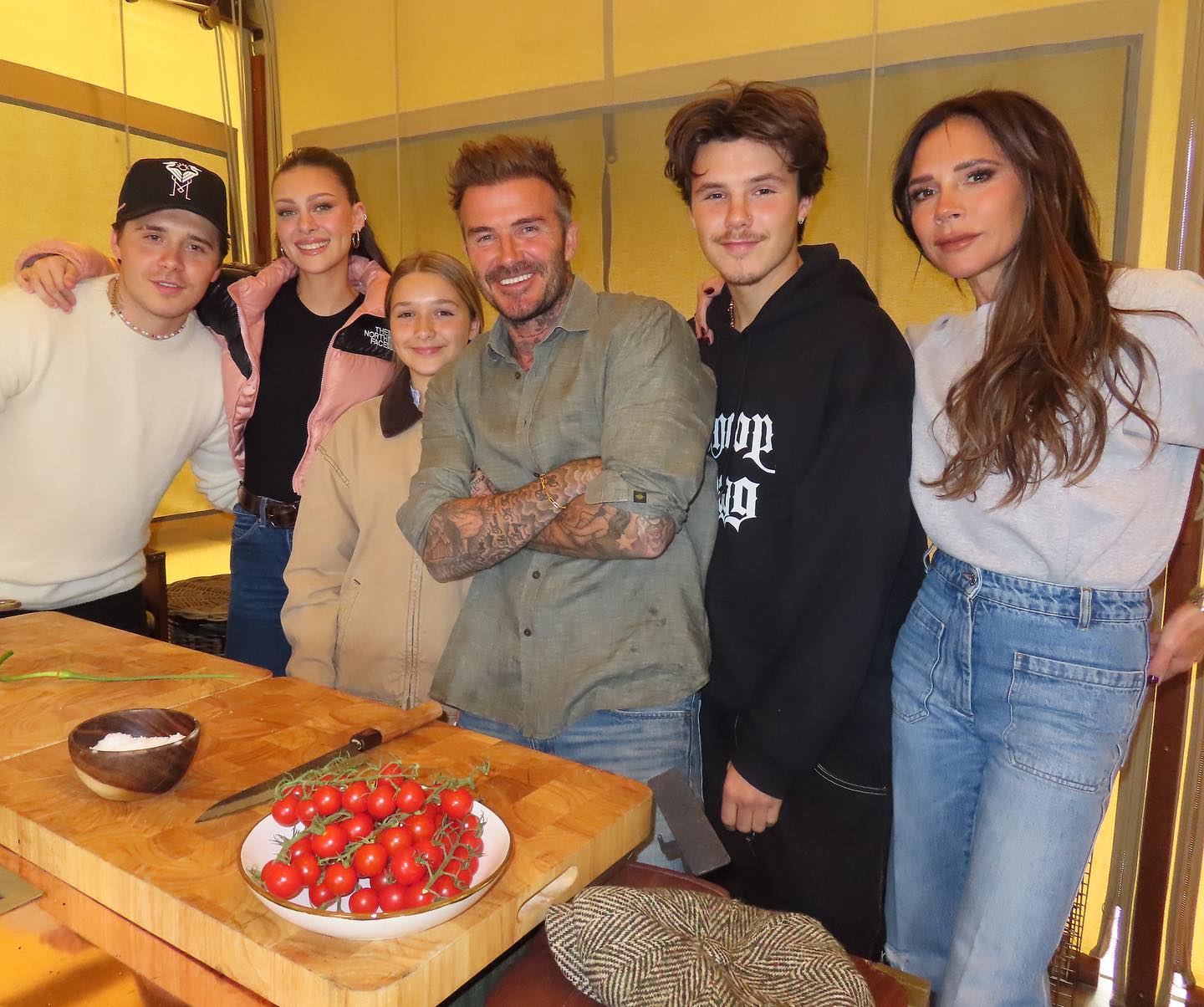 Hôn nhân 'kịch tính' của cậu cả nhà David Beckham và ái nữ tỉ phú Mỹ - Ảnh 6.