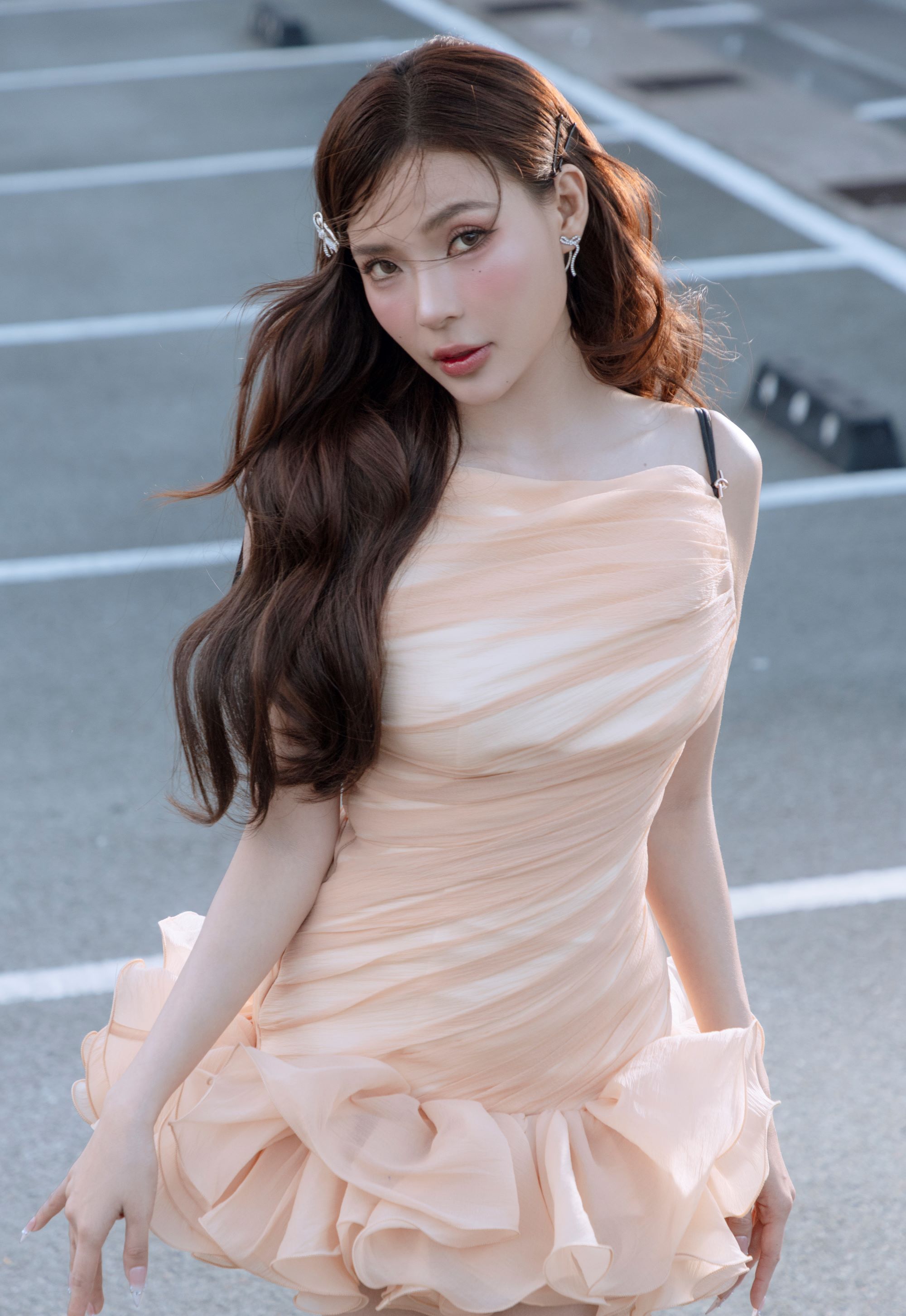 Thúy Diễm: Lương Thế Thành sẵn sàng chăm con để tôi tập trung làm việc - Ảnh 2.