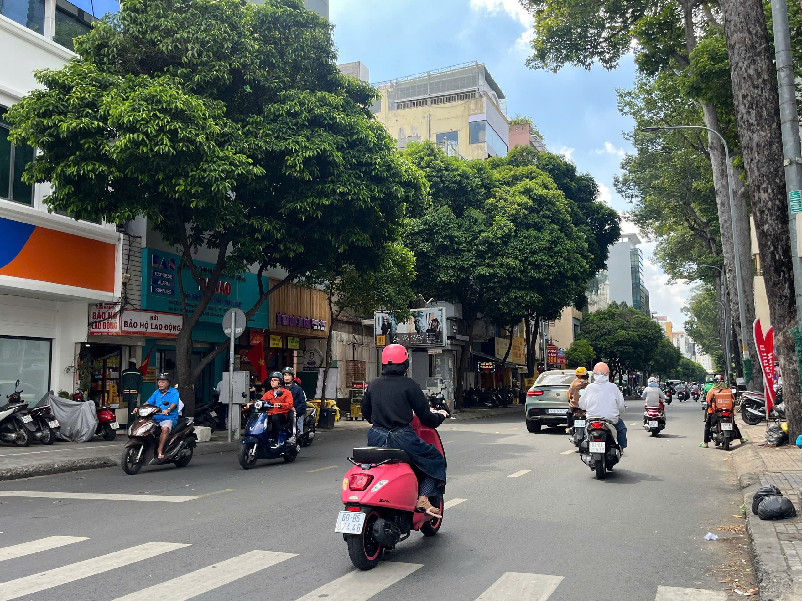 Sống ở TP.HCM: Những con đường lịch sử không phải ai cũng biết
- Ảnh 6. Sống ở TP.HCM: Những con đường lịch sử không phải ai cũng biết
- Ảnh 6.