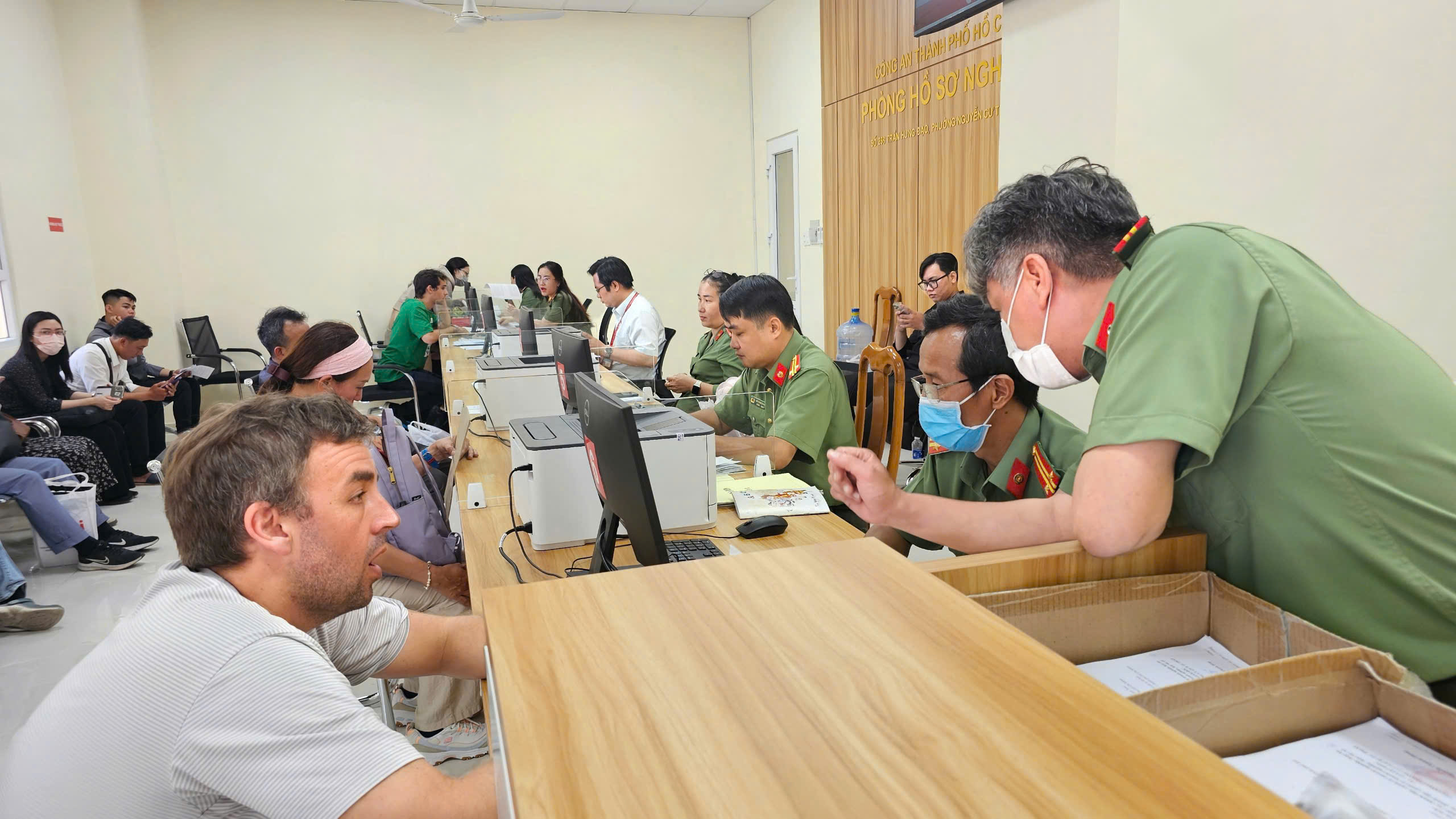 Người nước ngoài xin lý lịch tư pháp tại Việt Nam thế nào?- Ảnh 2. Người nước ngoài xin lý lịch tư pháp tại Việt Nam thế nào?- Ảnh 2.