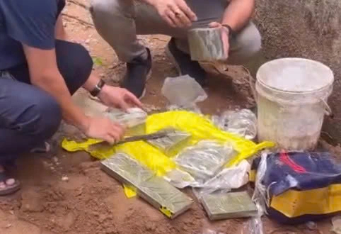 Vụ ma túy ở Quảng Ninh: bắt thêm 3 đối tượng, 13 bánh heroin - Ảnh 4.