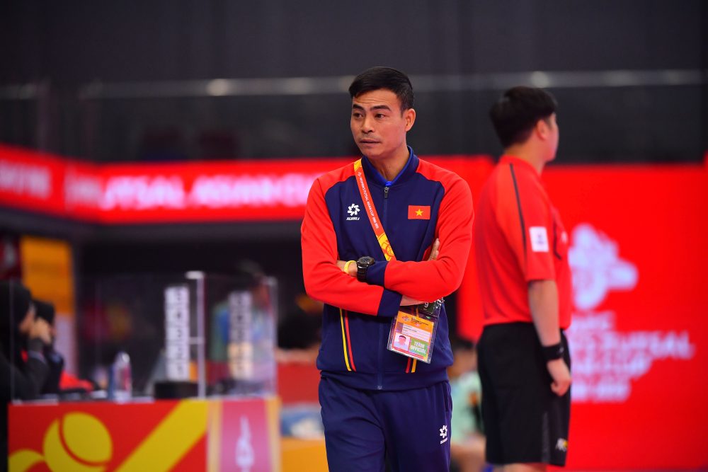 Tranh ngôi nhất bảng với đội cực mạnh Iran, HLV đội futsal nữ Việt Nam lên tiếng Tranh ngôi nhất bảng với đội cực mạnh Iran, HLV đội futsal nữ Việt Nam lên tiếng