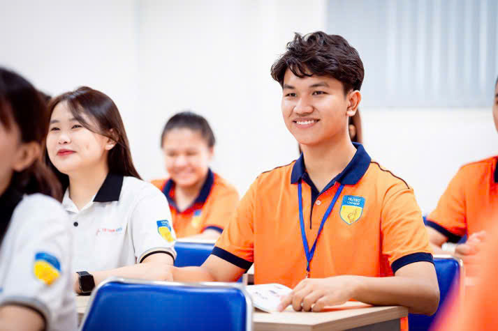 Lỗi sai trong ôn luyện thi cử và bí quyết vượt qua áp lực cho giới trẻ - Ảnh 1.