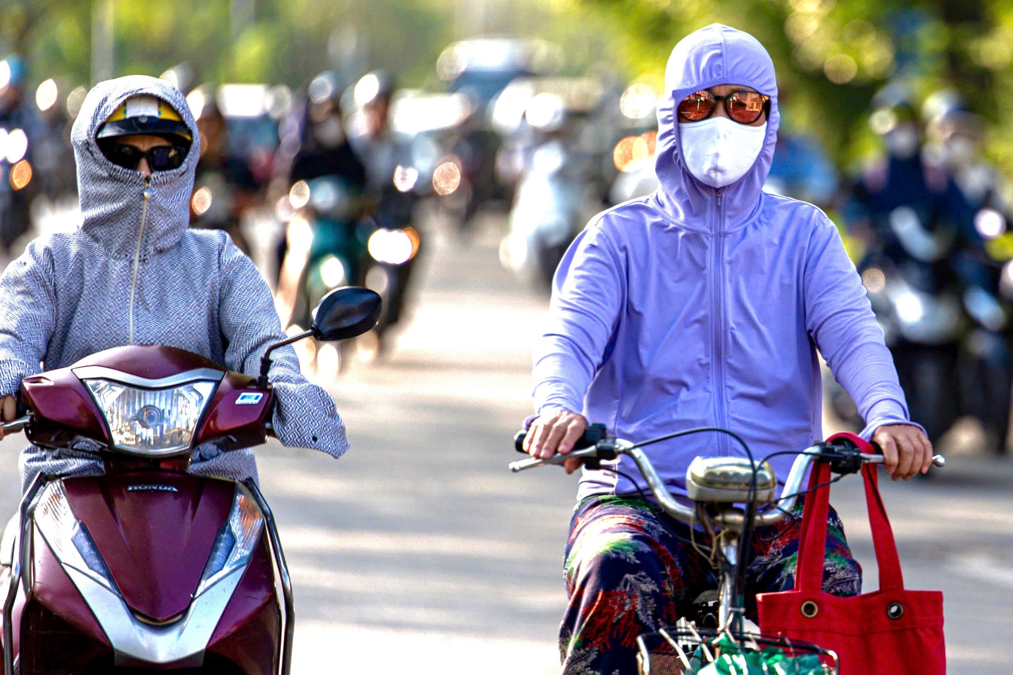 - Ảnh 1. Hà Nội nắng nóng - Ảnh 1.