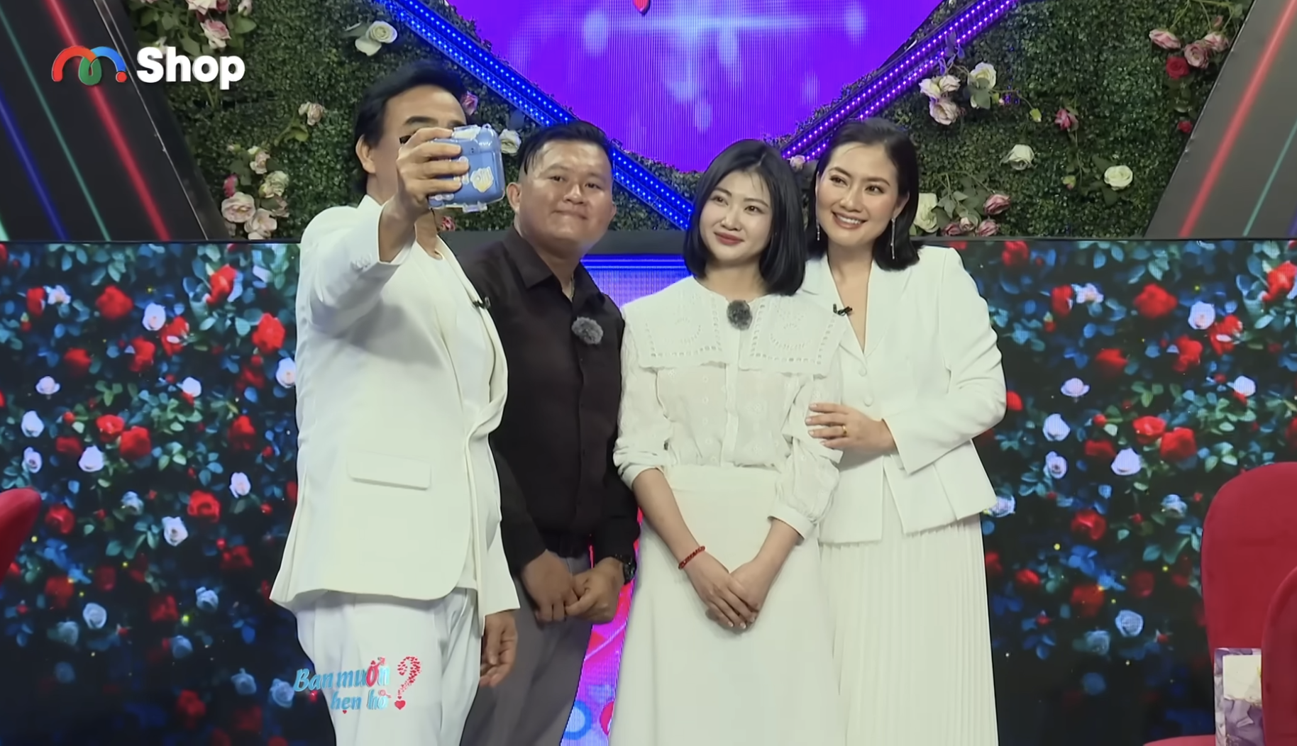 Nữ nhân viên y tế tìm tình yêu lý tưởng trong show hẹn hò - Ảnh 4. Nữ nhân viên y tế tìm tình yêu lý tưởng trong show hẹn hò - Ảnh 4.
