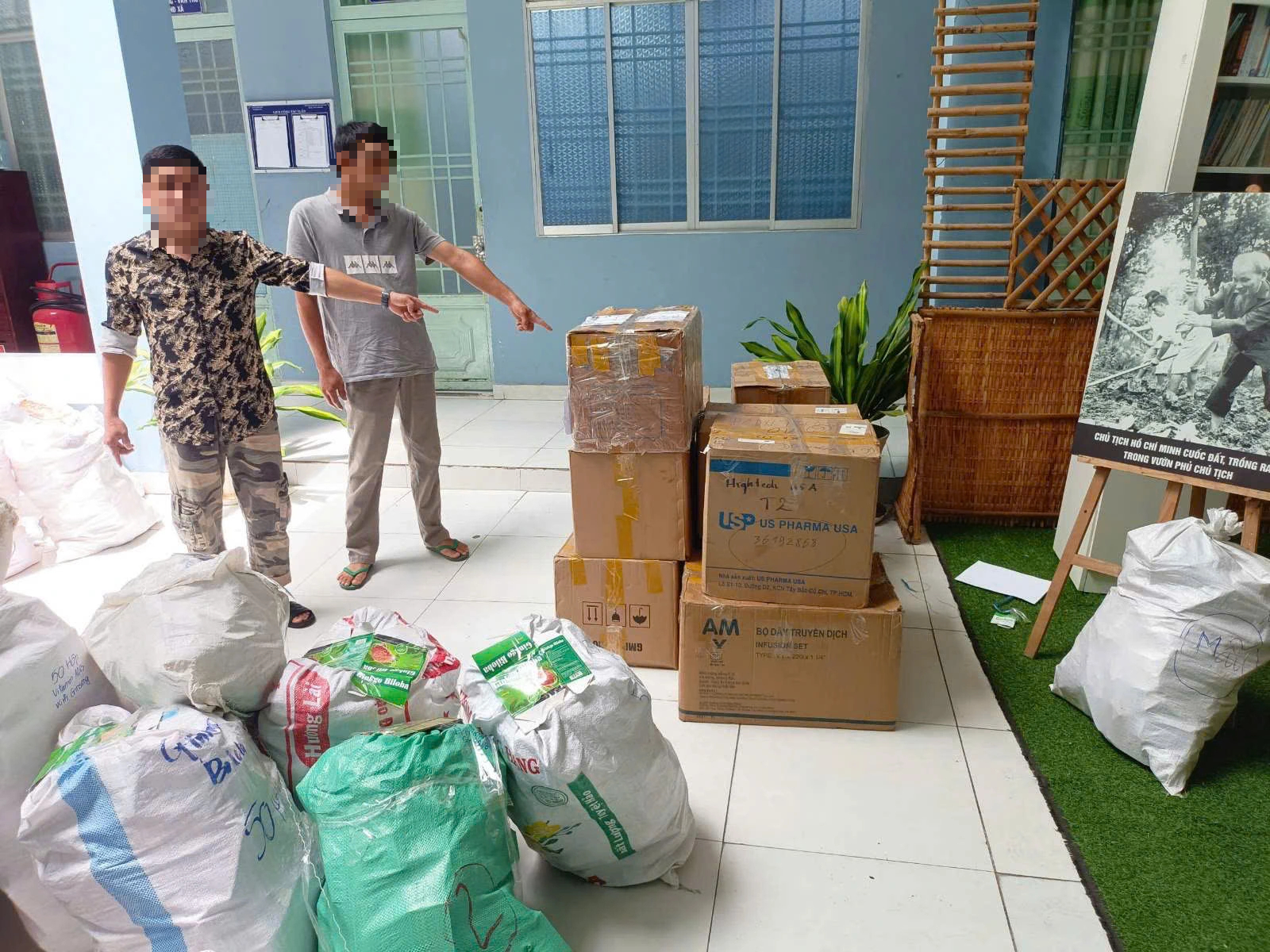 Vụ đổ trộm thực phẩm chức năng ở vùng ven: Vị giám đốc khai gì? - Ảnh 2.