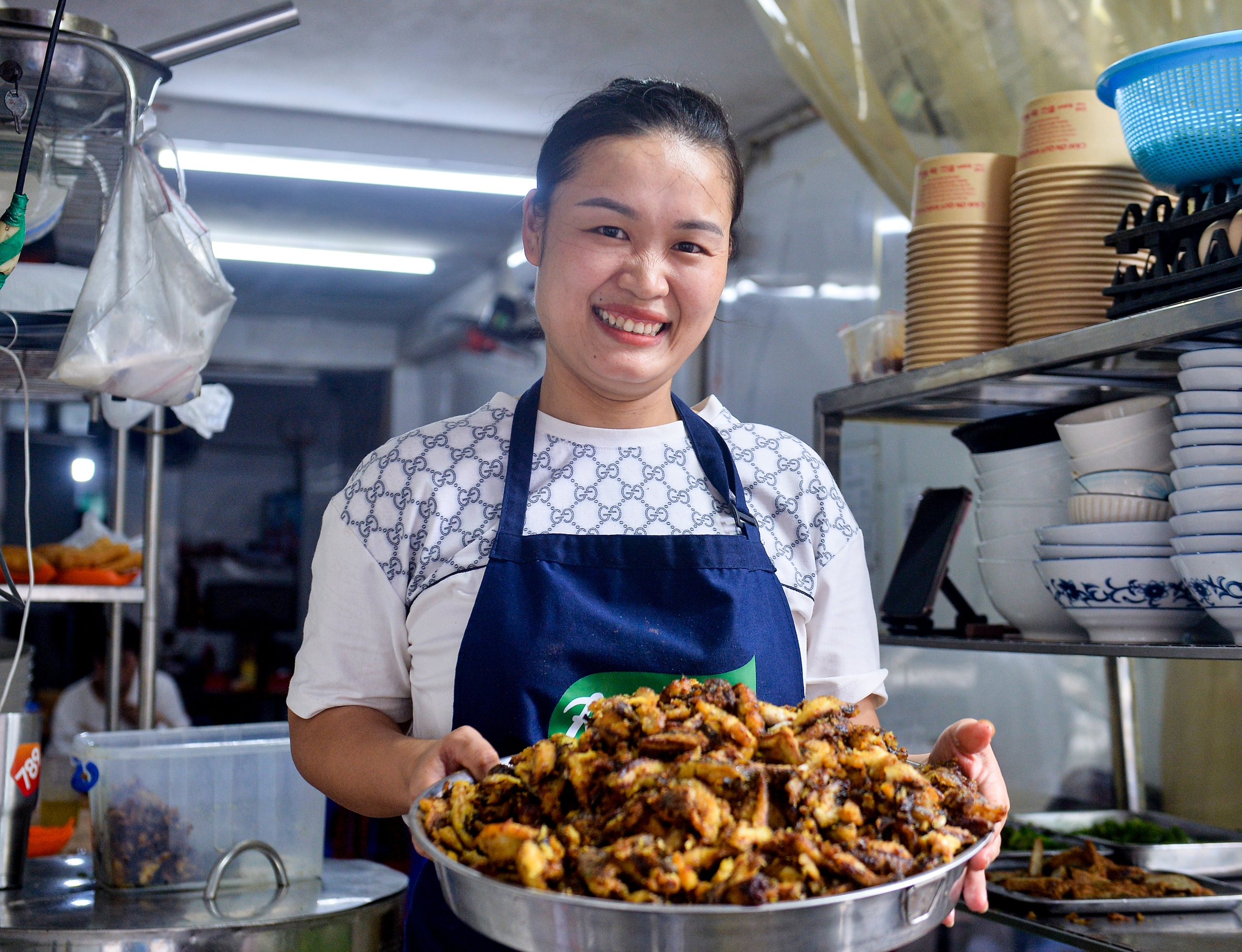 Chủ quán canh cá rô Hưng Yên được Michelin vinh danh: ‘Tôi ngỡ là… lừa đảo’ Chủ quán canh cá rô Hưng Yên được Michelin vinh danh: ‘Tôi ngỡ là… lừa đảo’