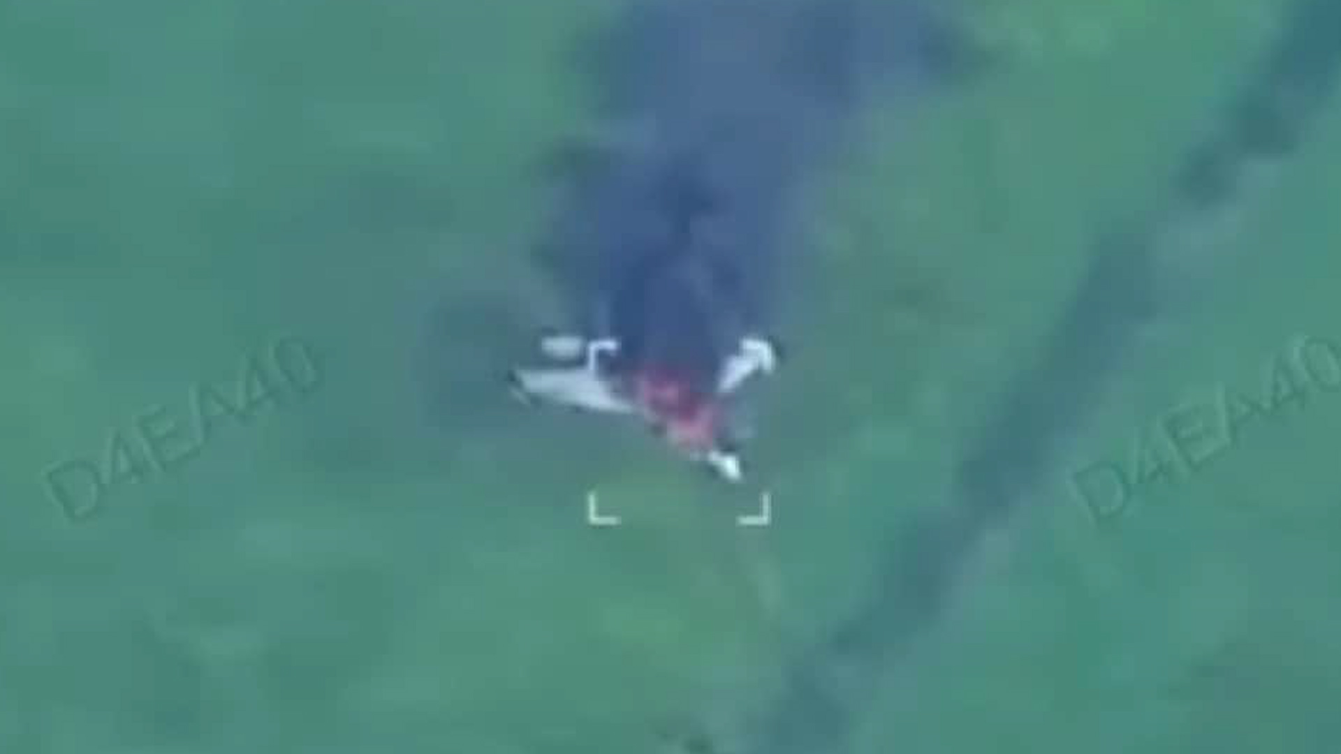 ‘Lần đầu tiên trong lịch sử’: F-16 của Ukraine bắn hạ tiêm kích Nga - Ảnh 1.