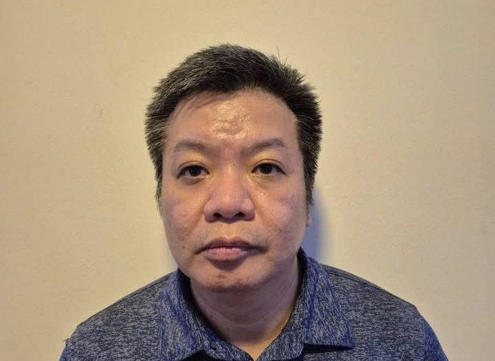 Bắt cựu Thứ trưởng Bộ LĐ-TB-XH Nguyễn Bá Hoan- Ảnh 2. Bắt cựu Thứ trưởng Bộ LĐ-TB-XH Nguyễn Bá Hoan- Ảnh 2.