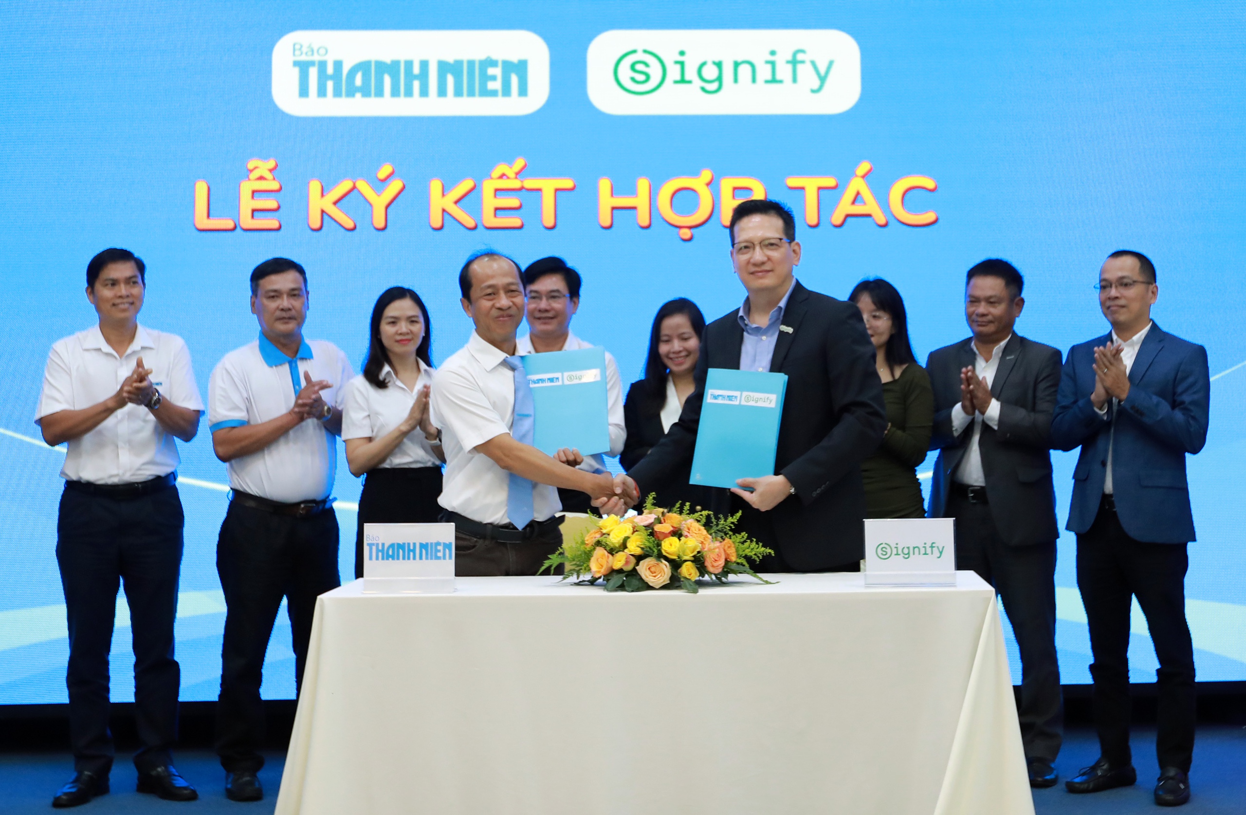 Báo Thanh Niên và Signify Việt Nam hợp tác vì cộng đồng và môi trường bền vững Báo Thanh Niên và Signify Việt Nam hợp tác vì cộng đồng và môi trường bền vững