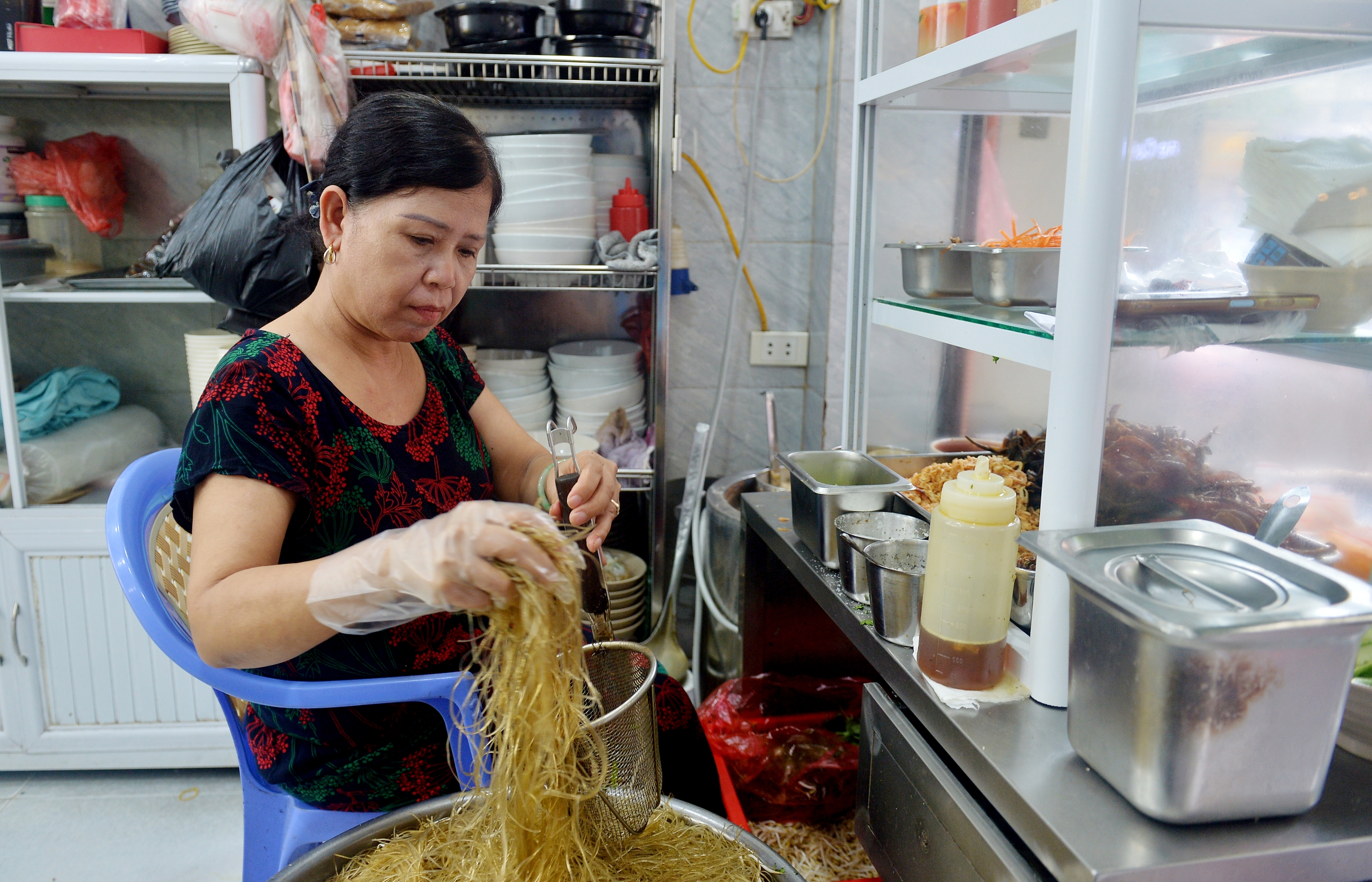 

Ban đầu, bà Lan không quan tâm đến thư mời của Michelin  