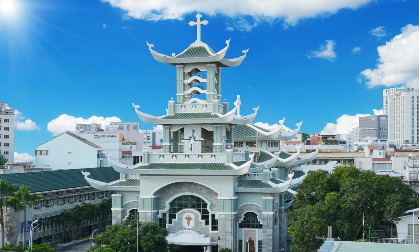 Độc đáo nhà thờ Ba Chuông có kiến trúc giống đình làng ở TP.HCM- Ảnh 1. Độc đáo nhà thờ Ba Chuông có kiến trúc giống đình làng ở TP.HCM- Ảnh 1.