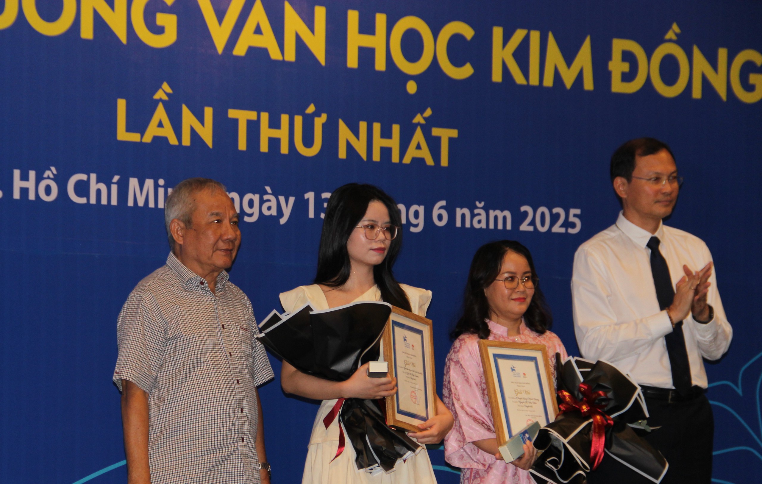 Nhà văn 24 tuổi giành 100 triệu đồng tại giải thưởng sáng tác cho thiếu nhi- Ảnh 5. Nhà văn 24 tuổi giành 100 triệu đồng tại giải thưởng sáng tác cho thiếu nhi- Ảnh 5.