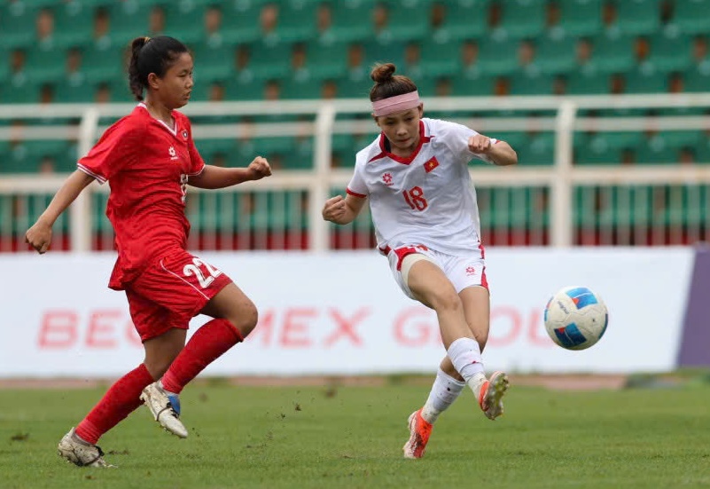 U.19 Việt Nam thắng không tưởng tại giải nữ: Hẹn Thái Lan ở chung kết Đông Nam Á?- Ảnh 2. U.19 Việt Nam thắng không tưởng tại giải nữ: Hẹn Thái Lan ở chung kết Đông Nam Á?- Ảnh 2.