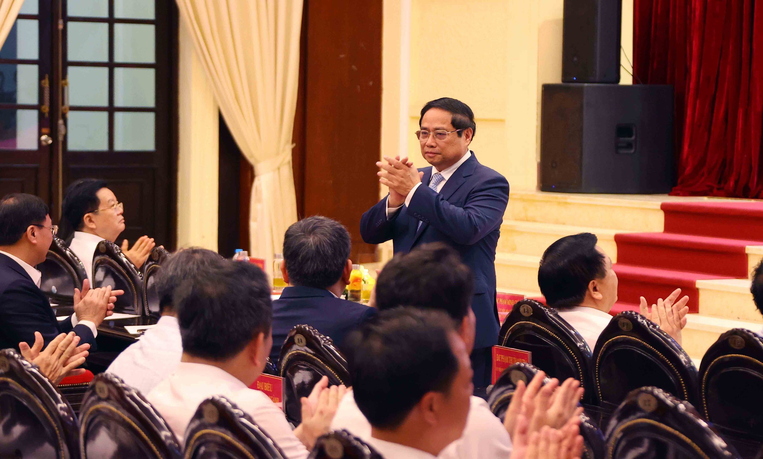 Phân cấp triệt để, giảm “xin - cho” khi thực hiện chính quyền địa phương 2 cấp - Ảnh 1.